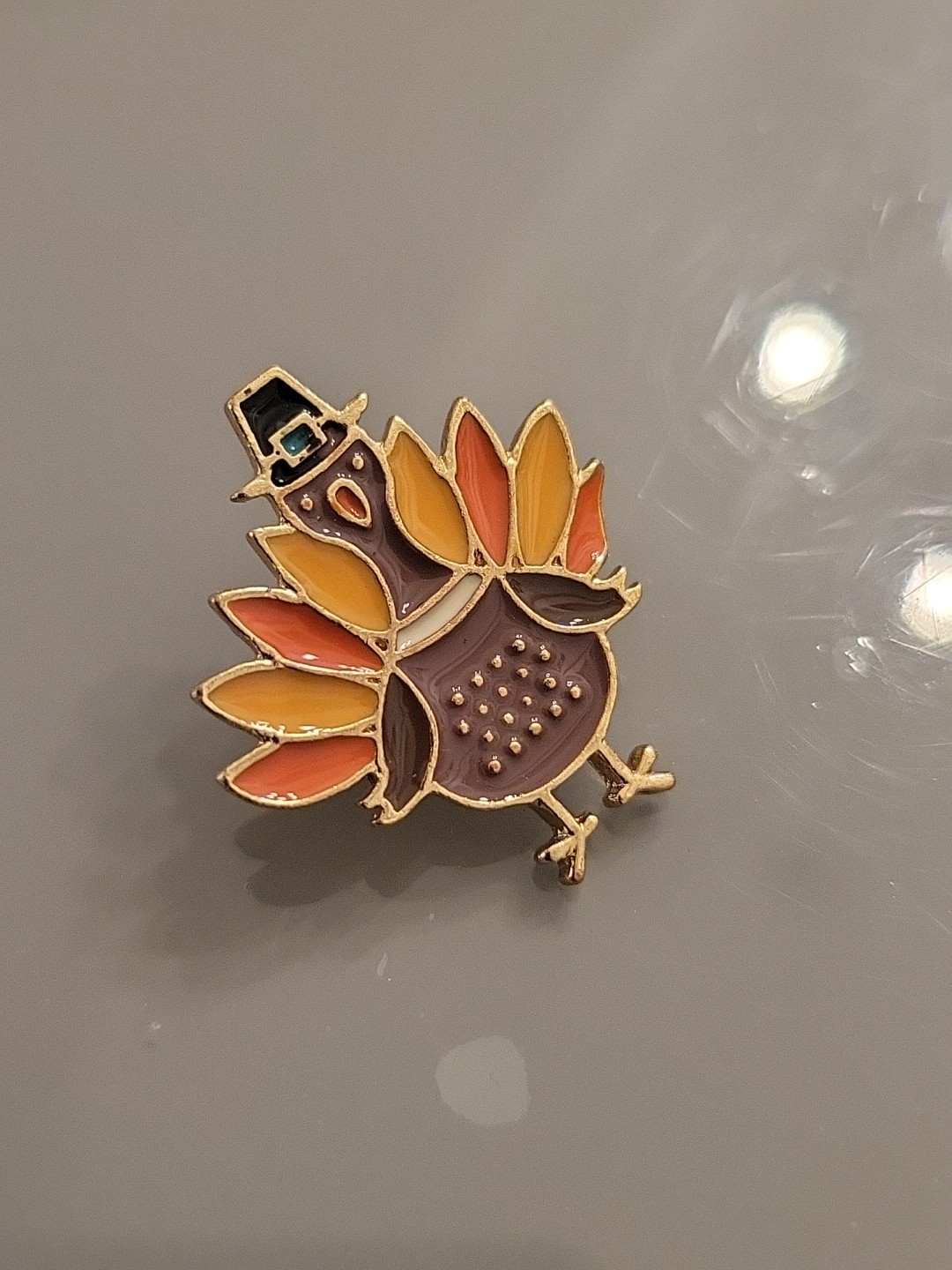 Vintage Fall Autumn Brooch Pin Jewelry Happy Pilgrim Turkey Thanksgiving M63