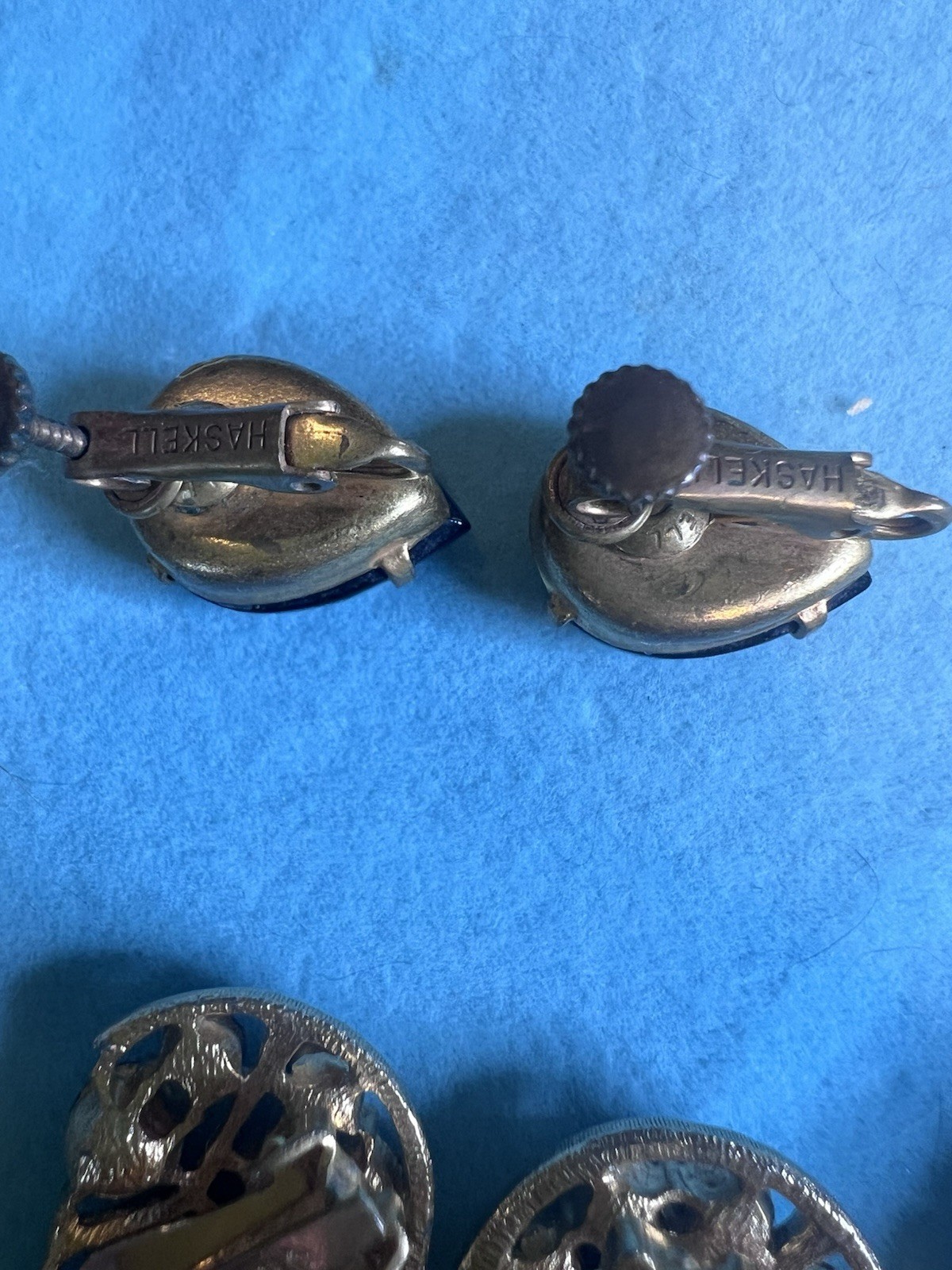 Lot 7 Pr Vintage Clip Earrings Lisner, Kramer, Weiss & Haskell & Lisner Necklace