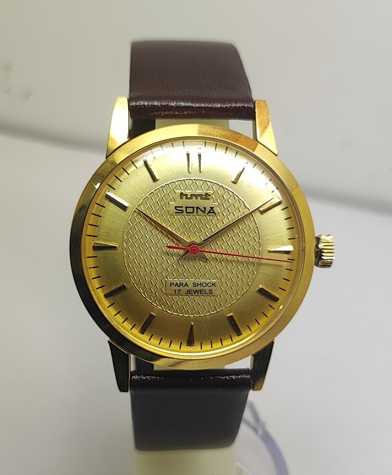 HMT Sona Gold Dial 17 Jewels Para Shock Mechanical hand winding Watch Vintage