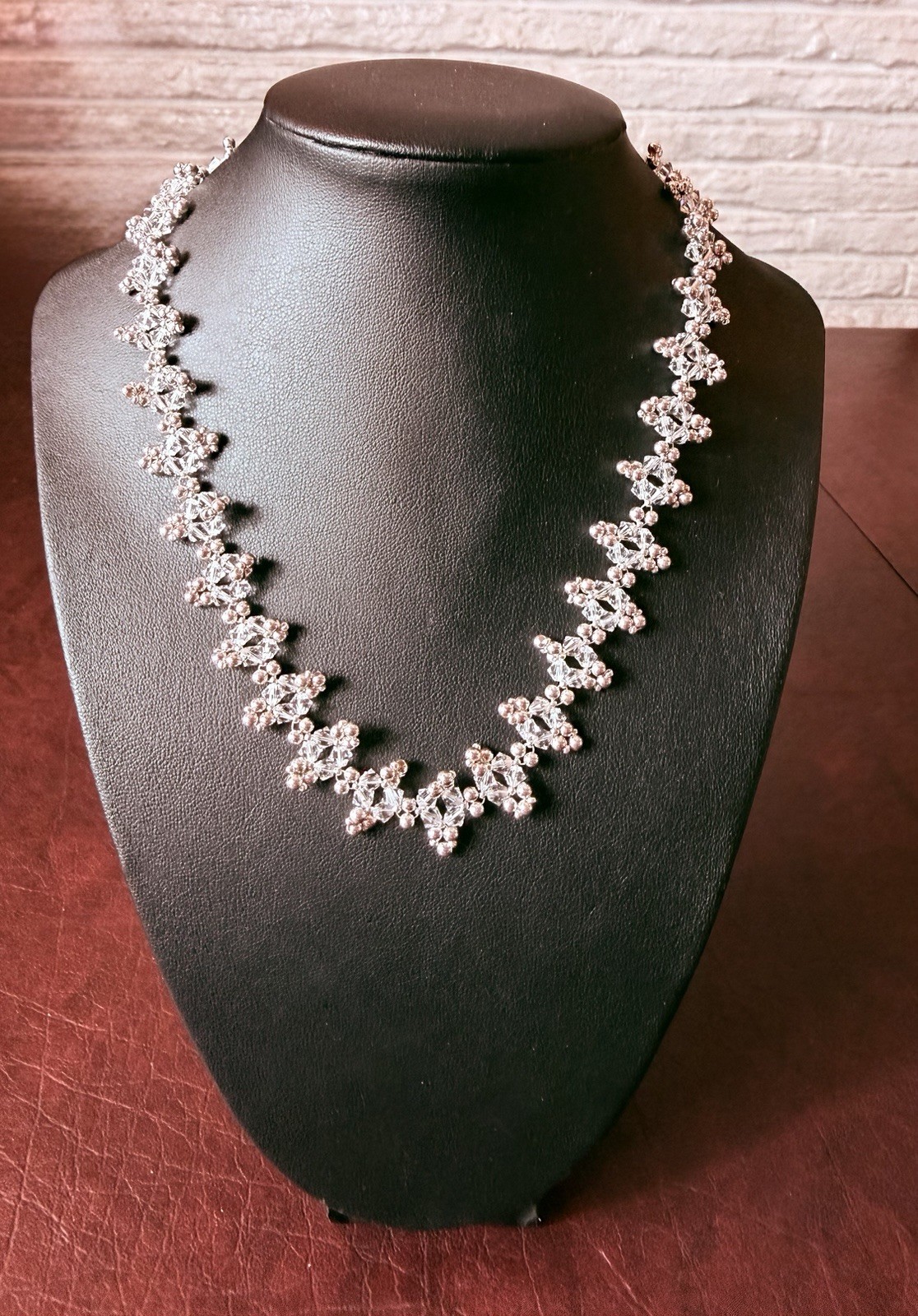 Handmade 925 Silver & Crystals beaded collar necklace W/925 Magnetic Clasp