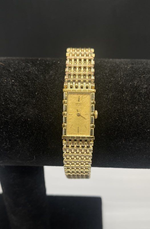 Vintage Seiko Women’s Gold Tone Quartz Tank Watch 2E20-5079 12mm 6.75″