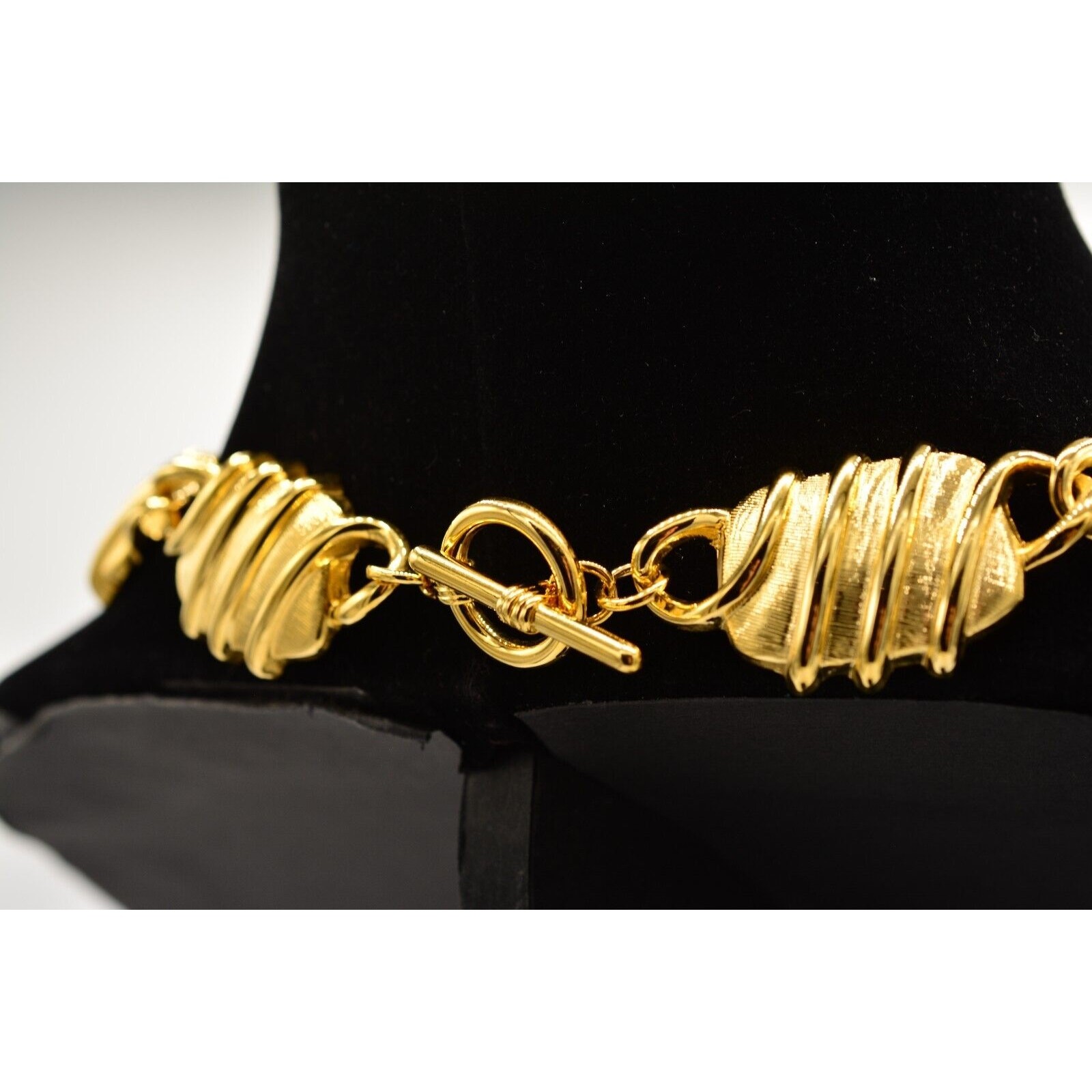 Vintage Statement Collar Necklace Polished Gold Linked Chain Chunky 1980s Bin1