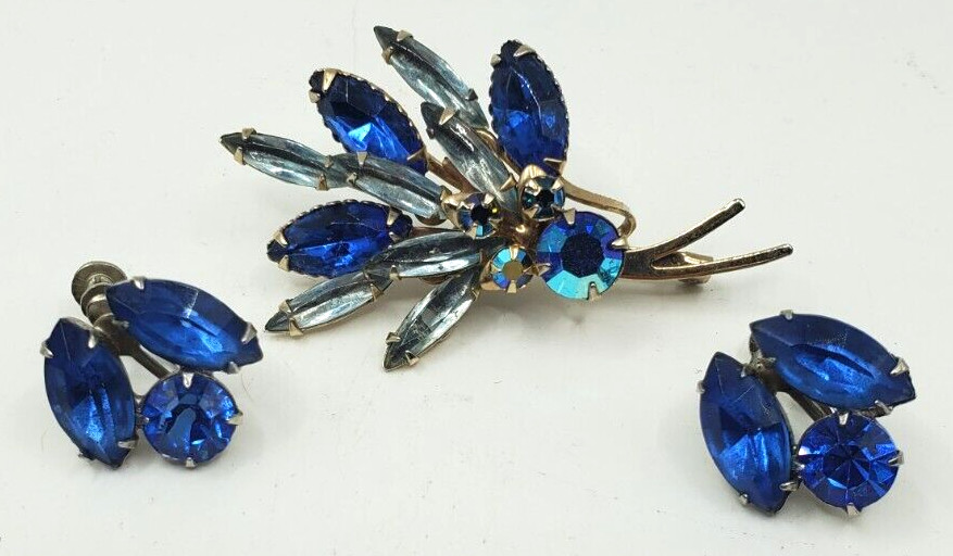 Vintage BLUE CRYSTALS RHINESTONE Spray BROOCH PIN W SCREW BACK EARRINGS