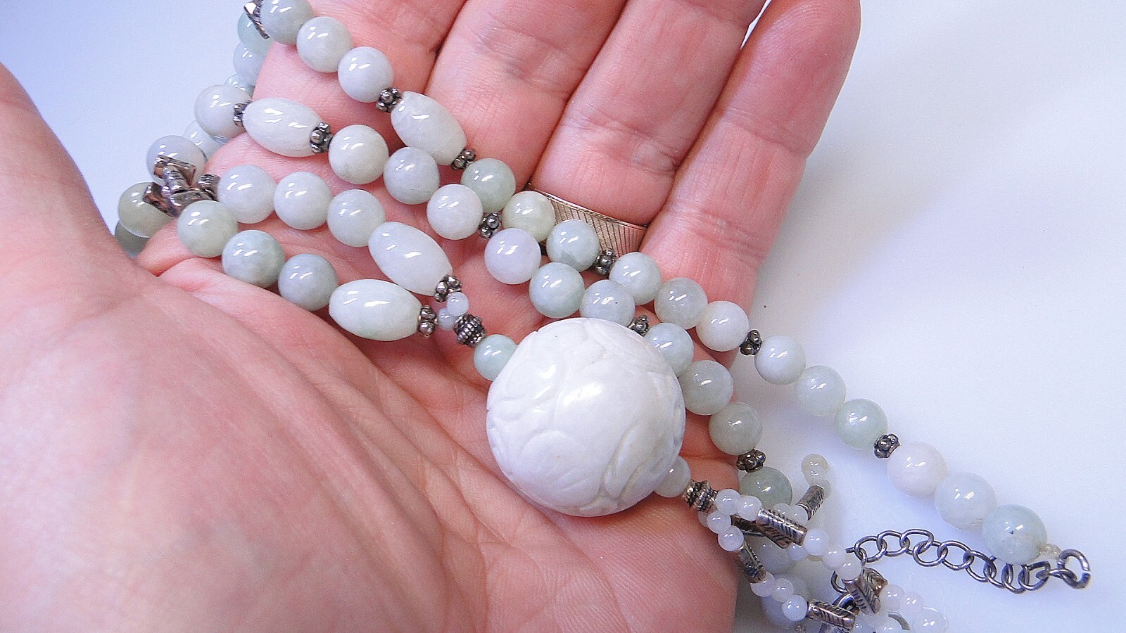Gorgeous Carved Jade Bead Sterling Dangle Beaded Necklace