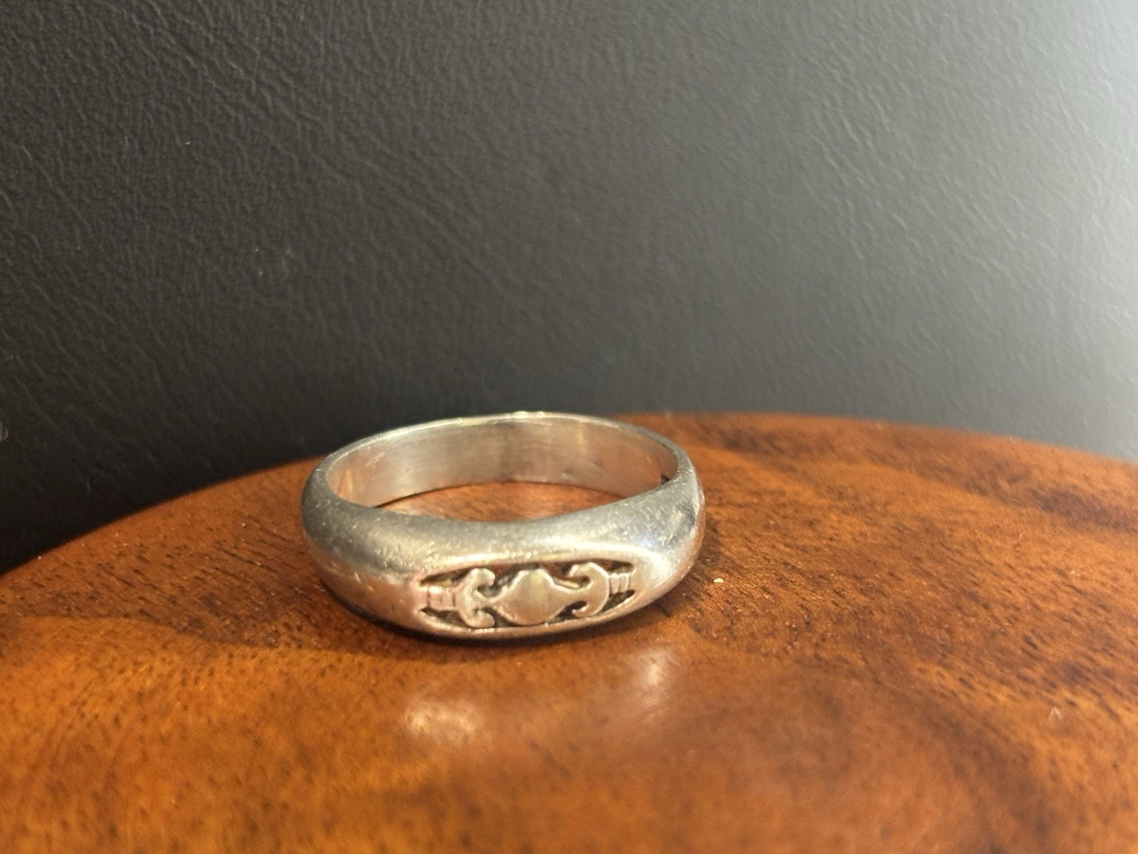 Vintage Sterling Silver Open Work Stackable Ring Size 4.5 Weight 2.5 Grams