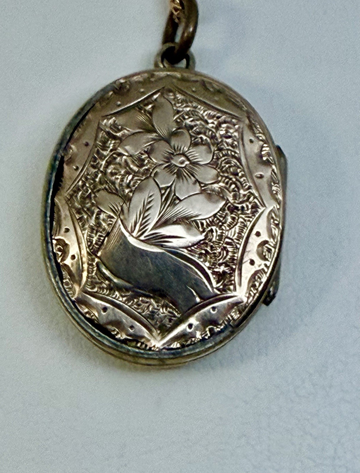 Antique Double Sided Rose Rolled Gold Fleur de Lys Flower Locket Necklace AS IS