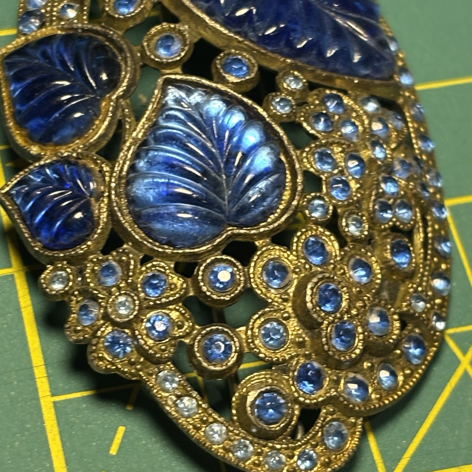 Rare Little Nemo Blue Carved Glass Leaf Fur Clip Brooch Duo *