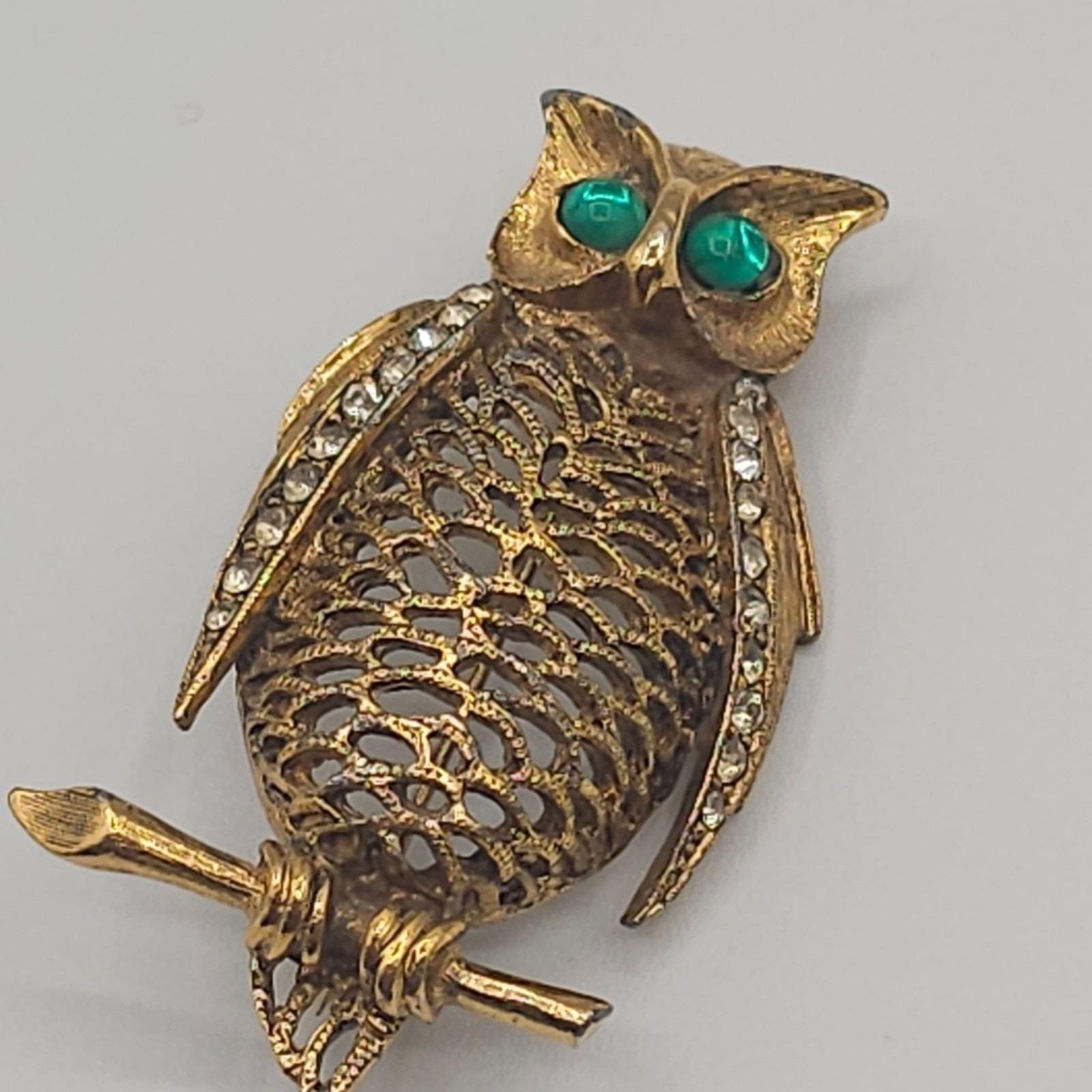 2pc Vtg Owl Brooches Gold Tone Rhinestone Figural Animal Nature Wise Forest Pins