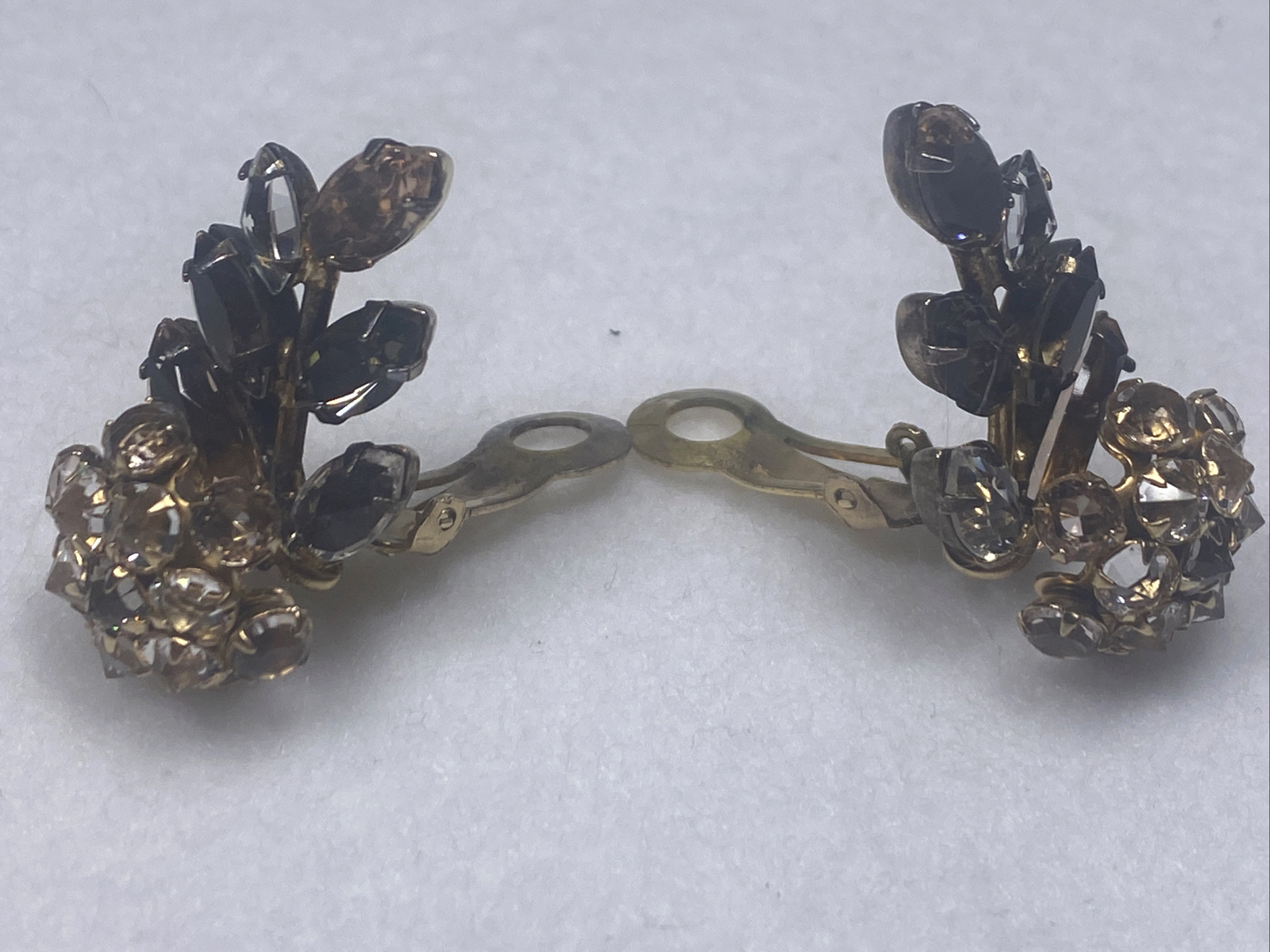 Vintage Signed Schreiner New York Rhinestone Gold Tone Earrings