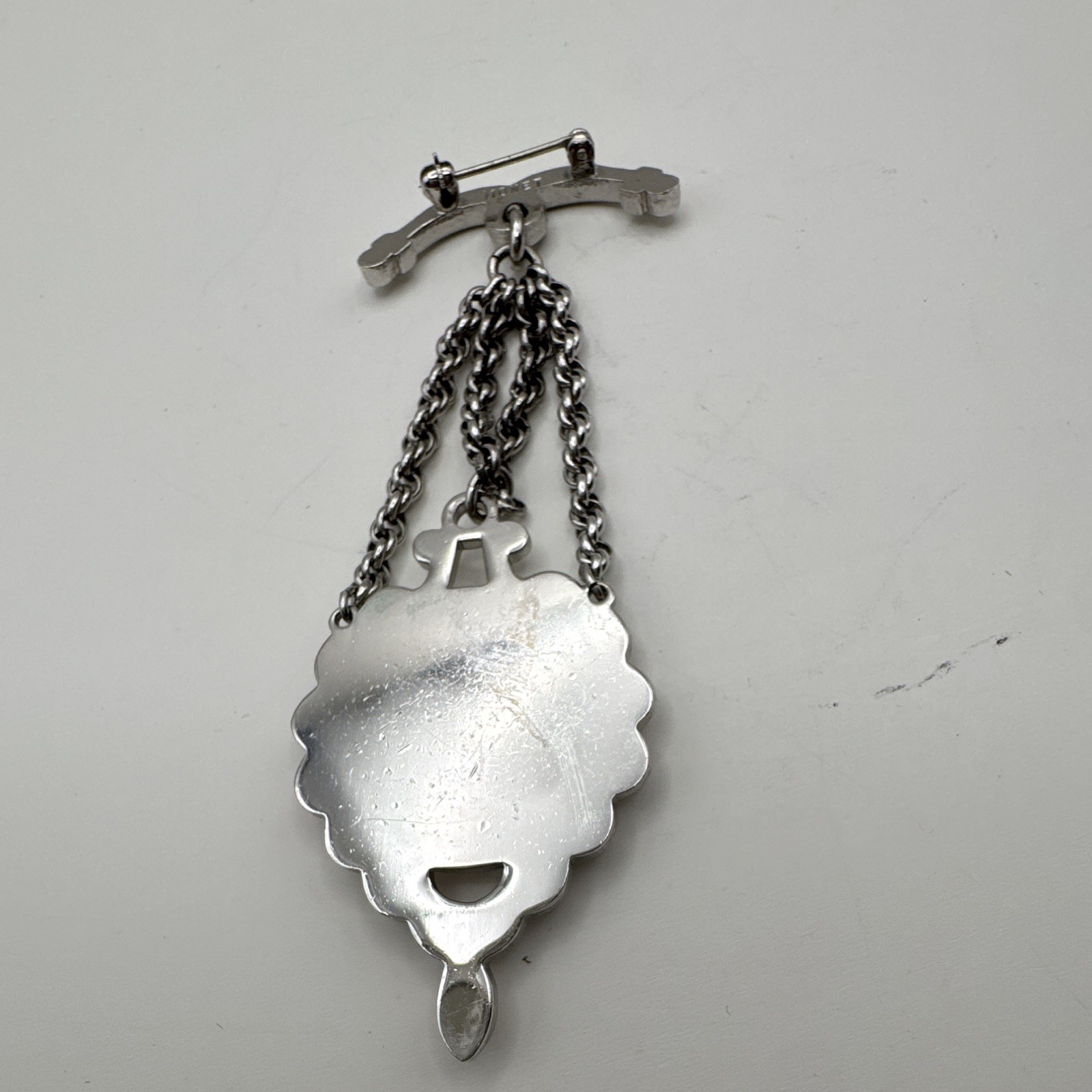 Vintage Silver Tone Sunburst Dangle Chain Brooch Pin Monet Unisex adults