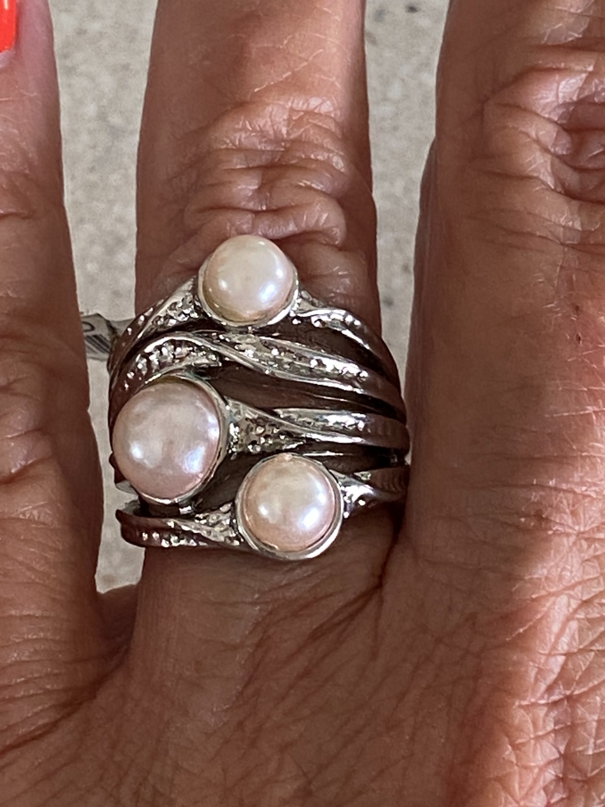 Faux Pearl Vintage Style Statement Cocktail Ring Band Size 6