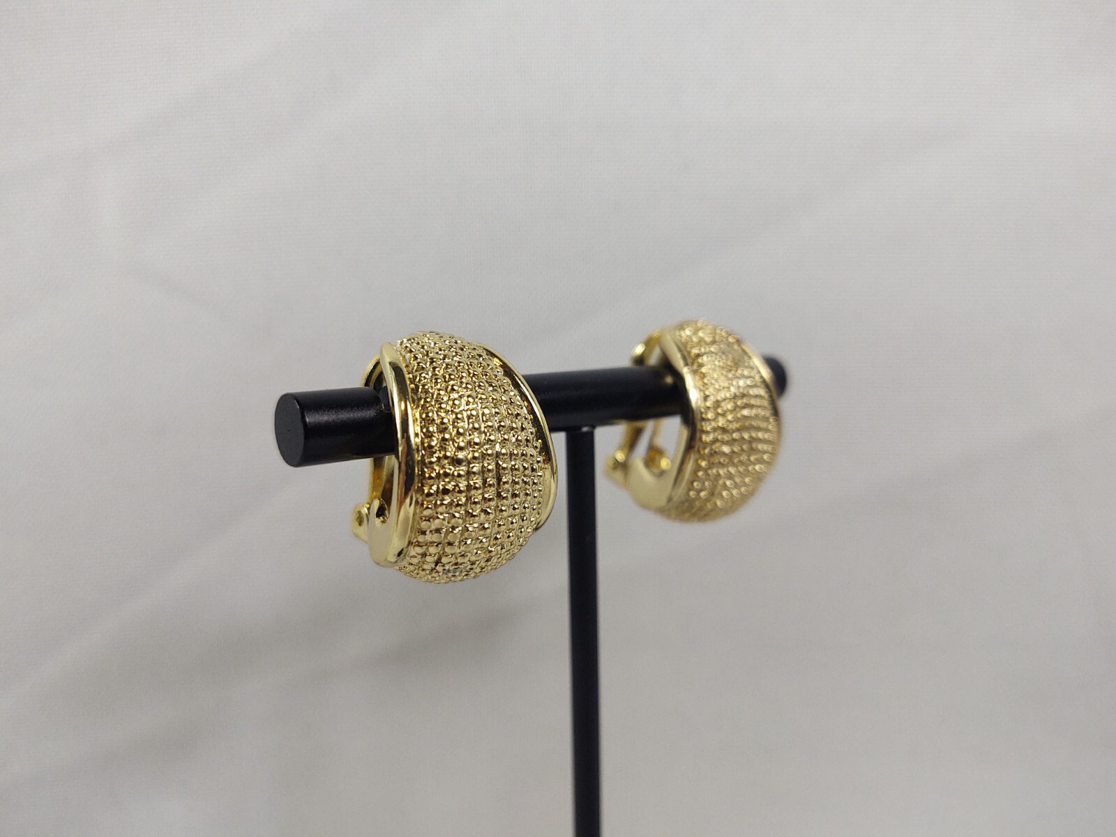 Vintage Necessities Sensitive Ears Clip Earrings Gold Tone Nickel Free Jewelry