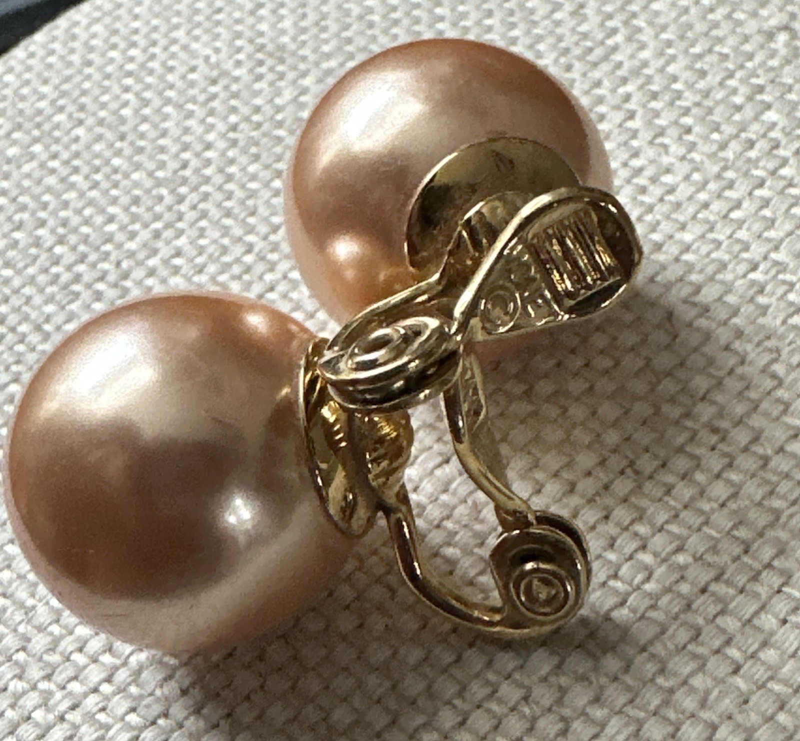 MONET Vintage Set Pink Baroque Faux Pearl Necklace, Bracelet, Clip-on Earring