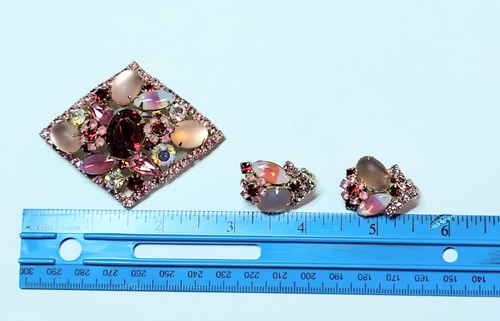Vintage Stunning Givre Pink Red Clear AB Rhinestone Brooch Pin Clip Earrings
