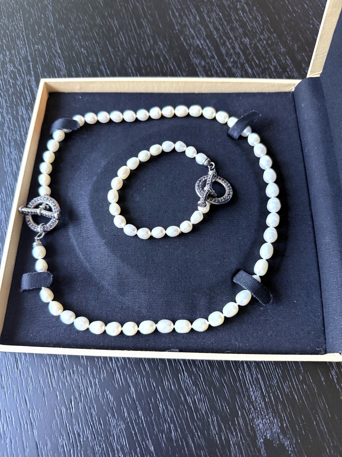 Anoushka Ducas Links of London Pearl Necklace and matching Bracelet