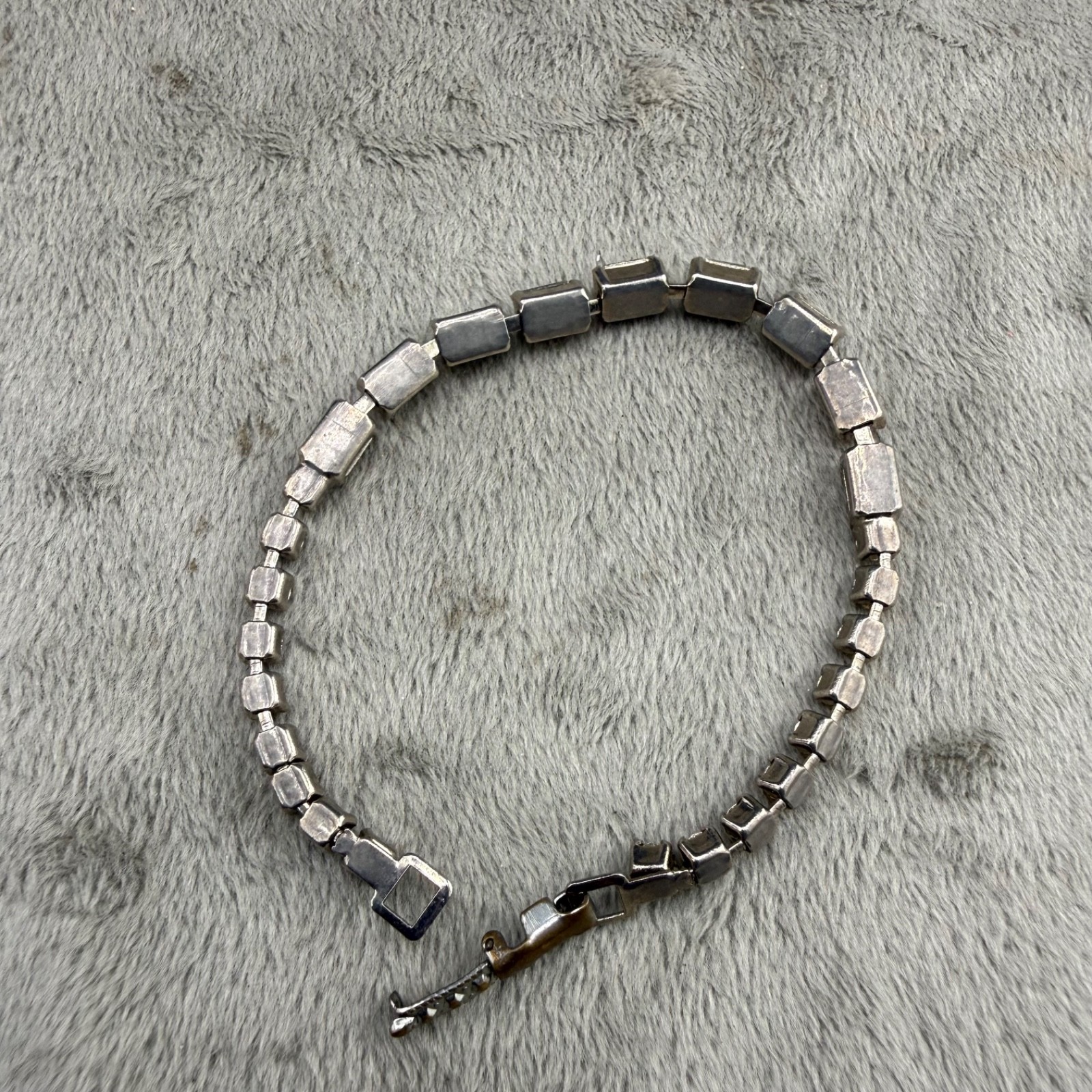 Vintage Rhinestone Bracelet Full Sparkle Silver Tone 6.5”