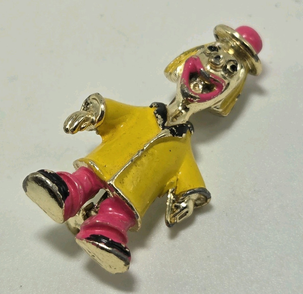 Vintage Gold Tone Enamel Clown Brooch Lapel Hat Pin ~1.5″ Colorful Creepy Happy