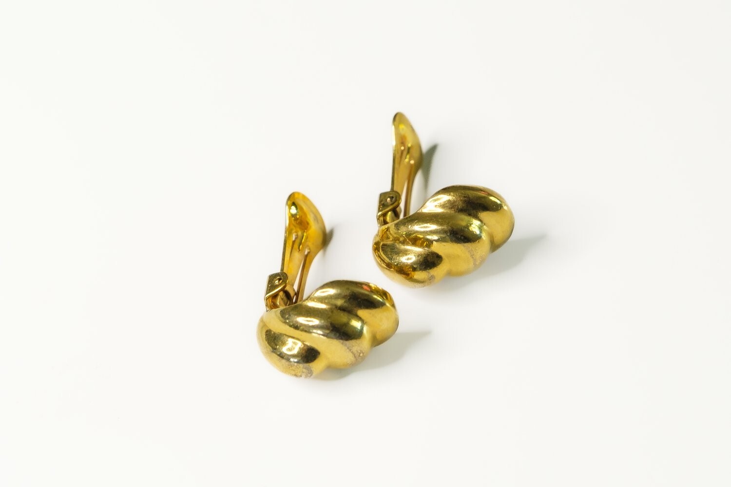 Dior Women’s Gold Tone Modernist Curved Clip-on Earrings