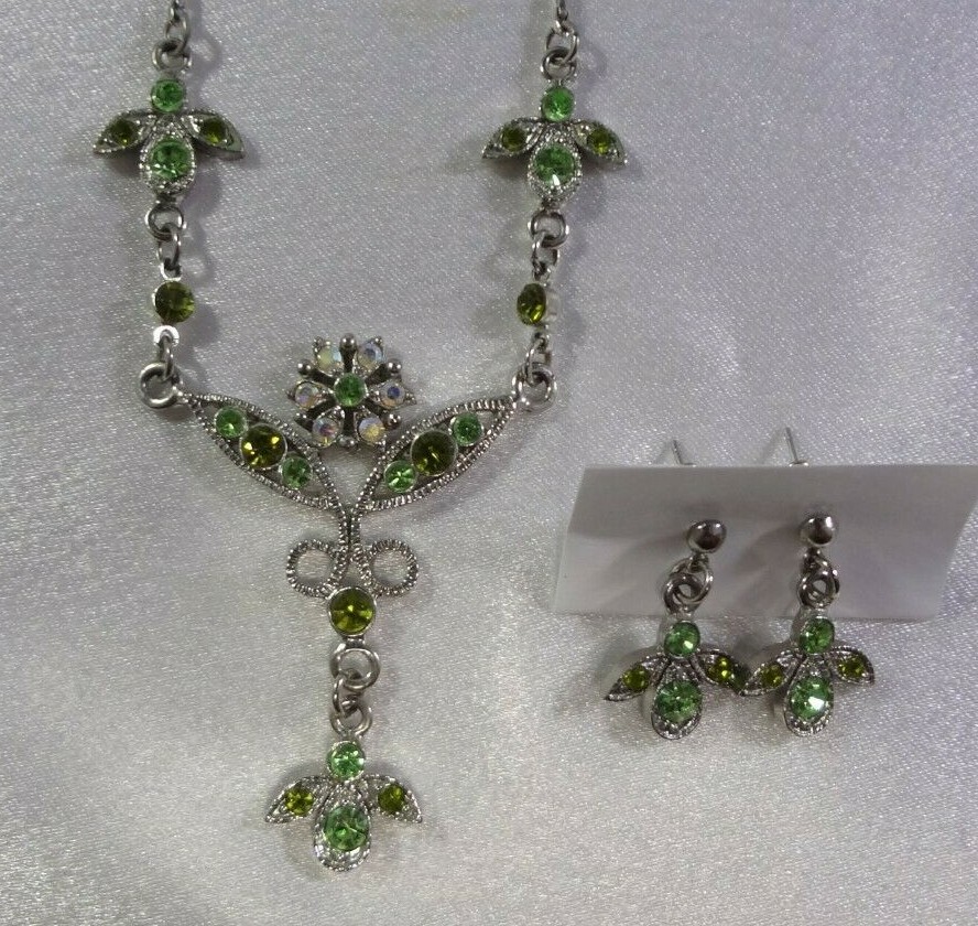 RARE SET! Premier Designs Sparkly Green Rhinestone Angels Necklace & Earrings!