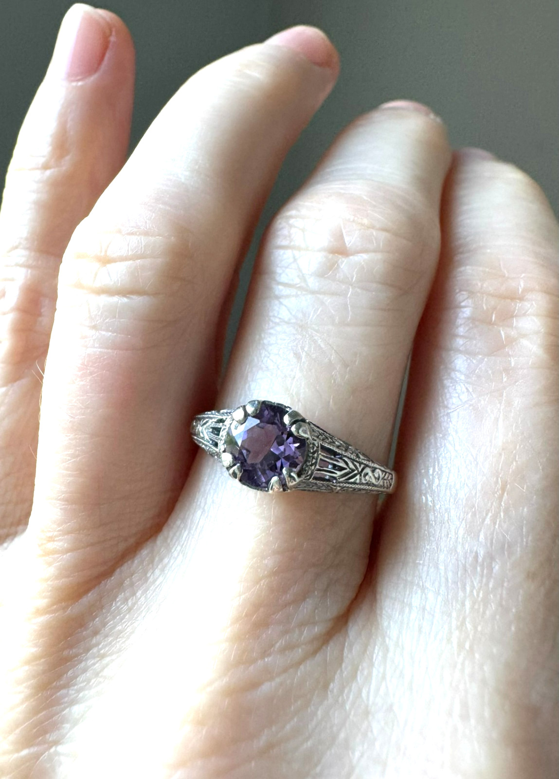 Vintage Sterling Silver 925 Ring Lavender Stone Size 6.75