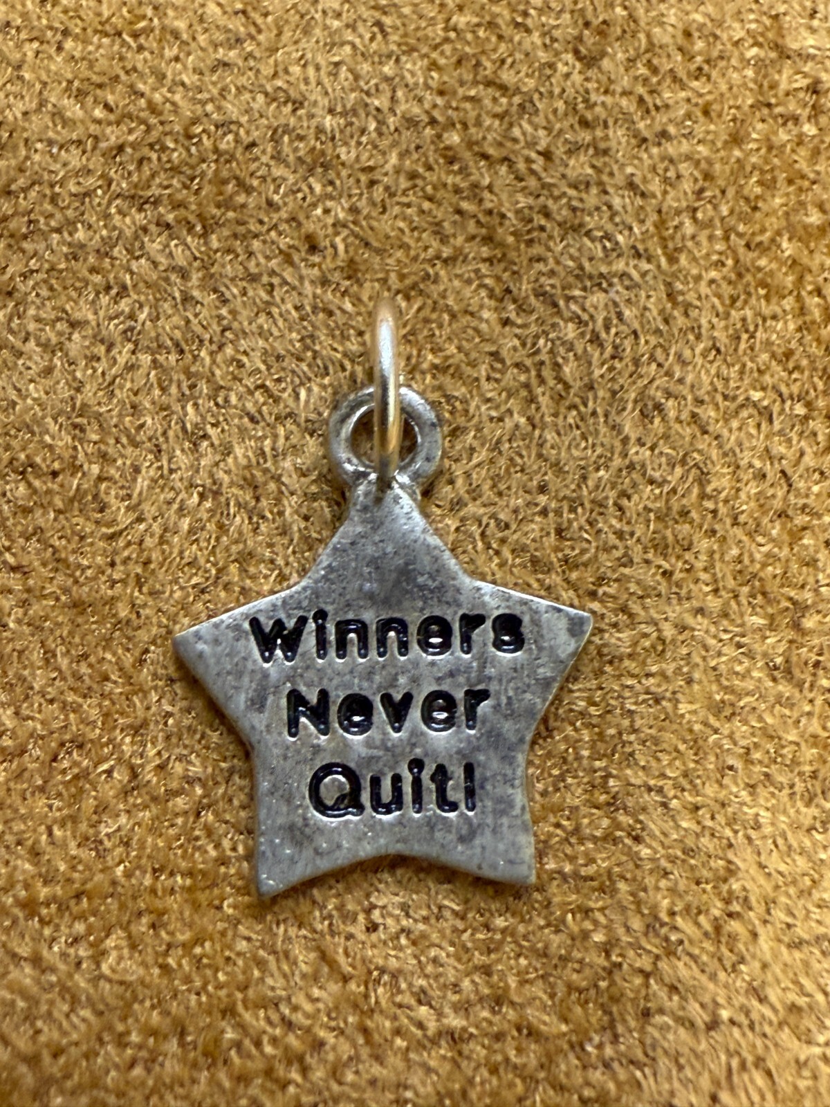 Vintage Winners Never Quit! Star-Shaped Sterling Silver Charm Pendant 4801