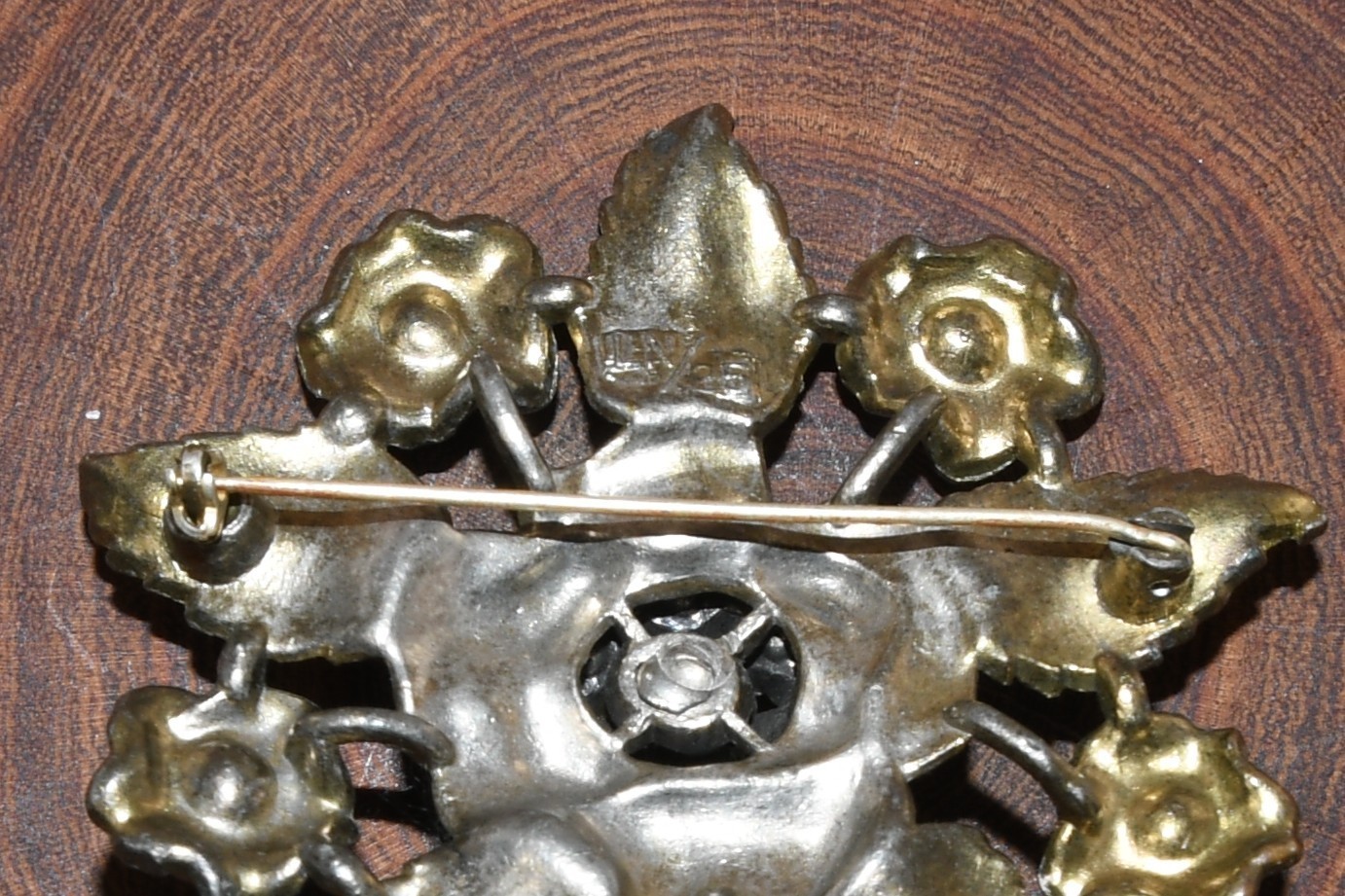 VINTAGE LITTLE NEMO LN/25 RHINESTONE PIN BROOCH