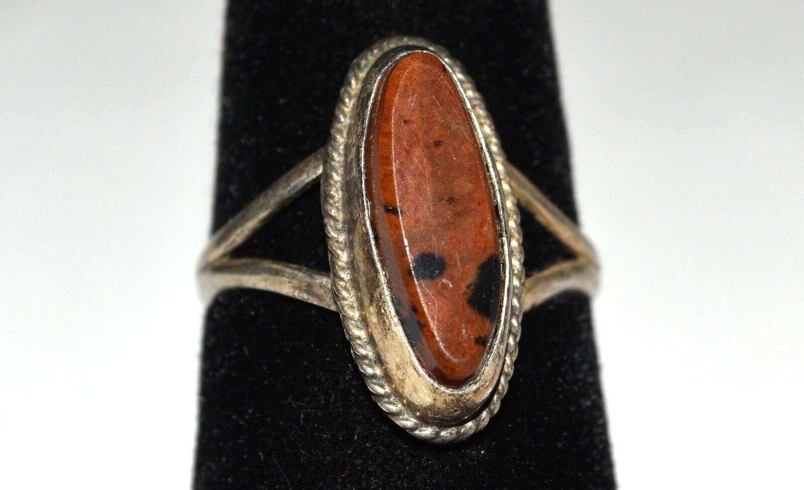 Vtg Sterling Silver Signed Dark Orange Black Specks Agate Ring 2.2 Gram Size 6.5