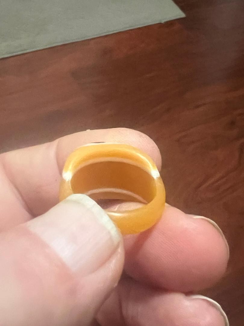 VINTAGE CELLULOID RING SIZE 7.5