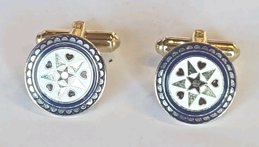 Distlefink Hex Dutch German Pennsylvania Prosperity Hearts Cuff Links