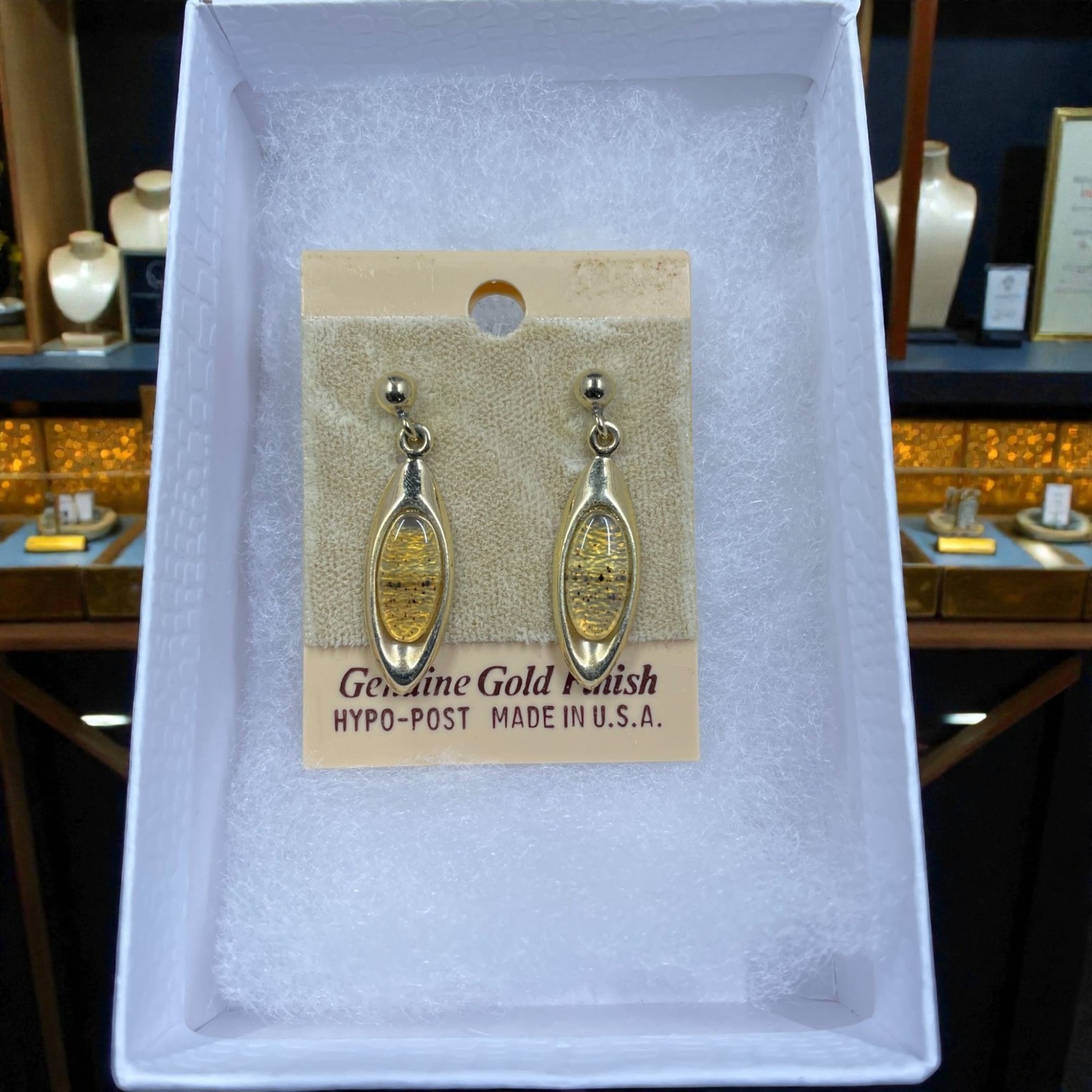 Vintage Gold Finish Oval Drop Earrings Hypoallergenic Made In USA NWT Retro