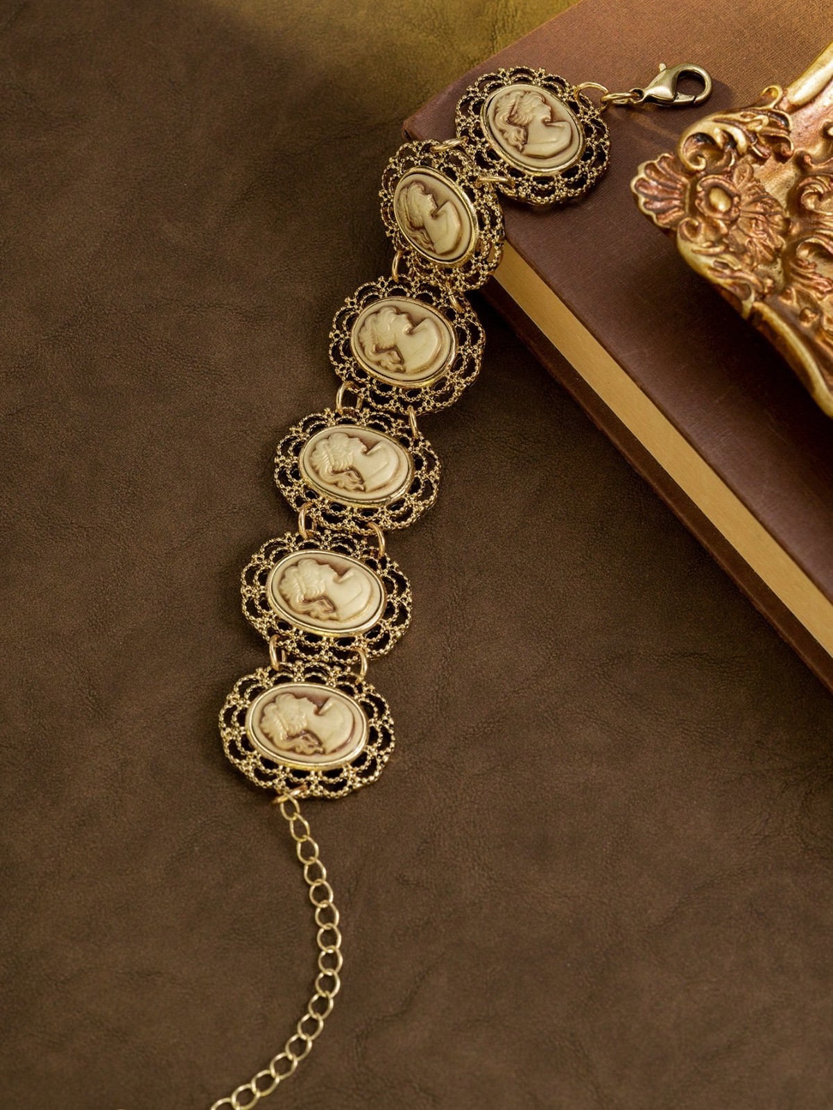 Vintage Gold Cameo Portrait Bracelet Victorian Style Adjustable Link Rare Unique