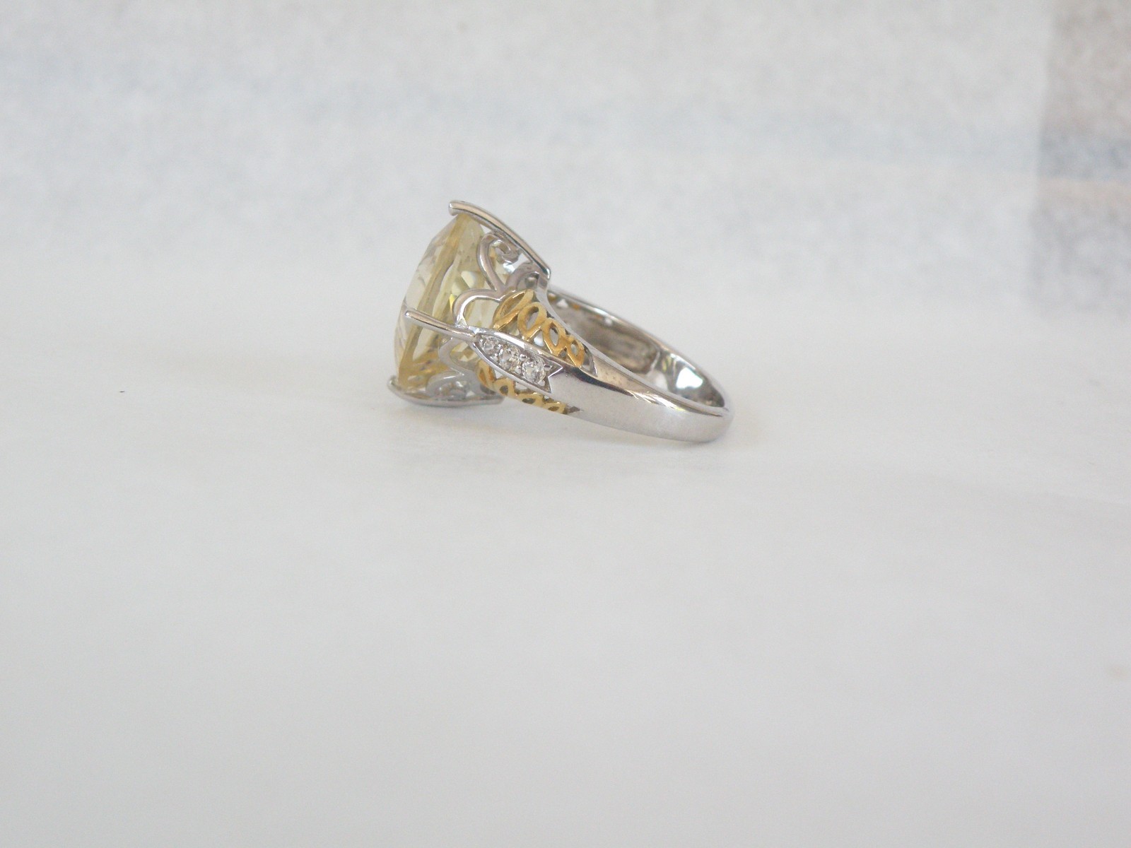 Vintage Sterling Silver 925 Large Natural Yellow Labradorite Ring Size 6