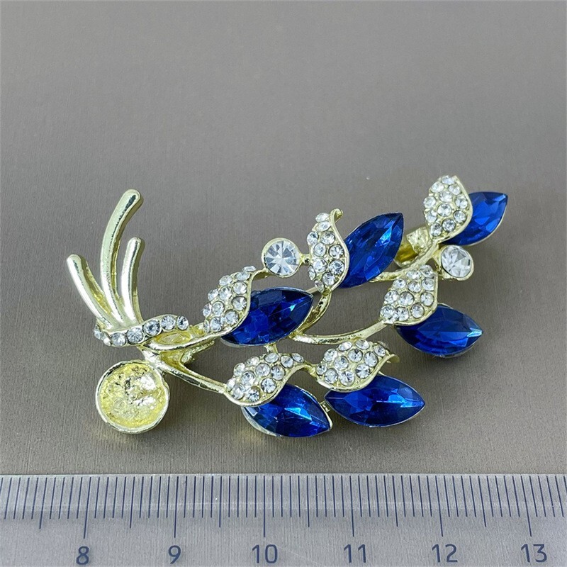 Women Vintage Blue Crystal Brooch Fashion Plant Flower Brooches Rhinestone Pins