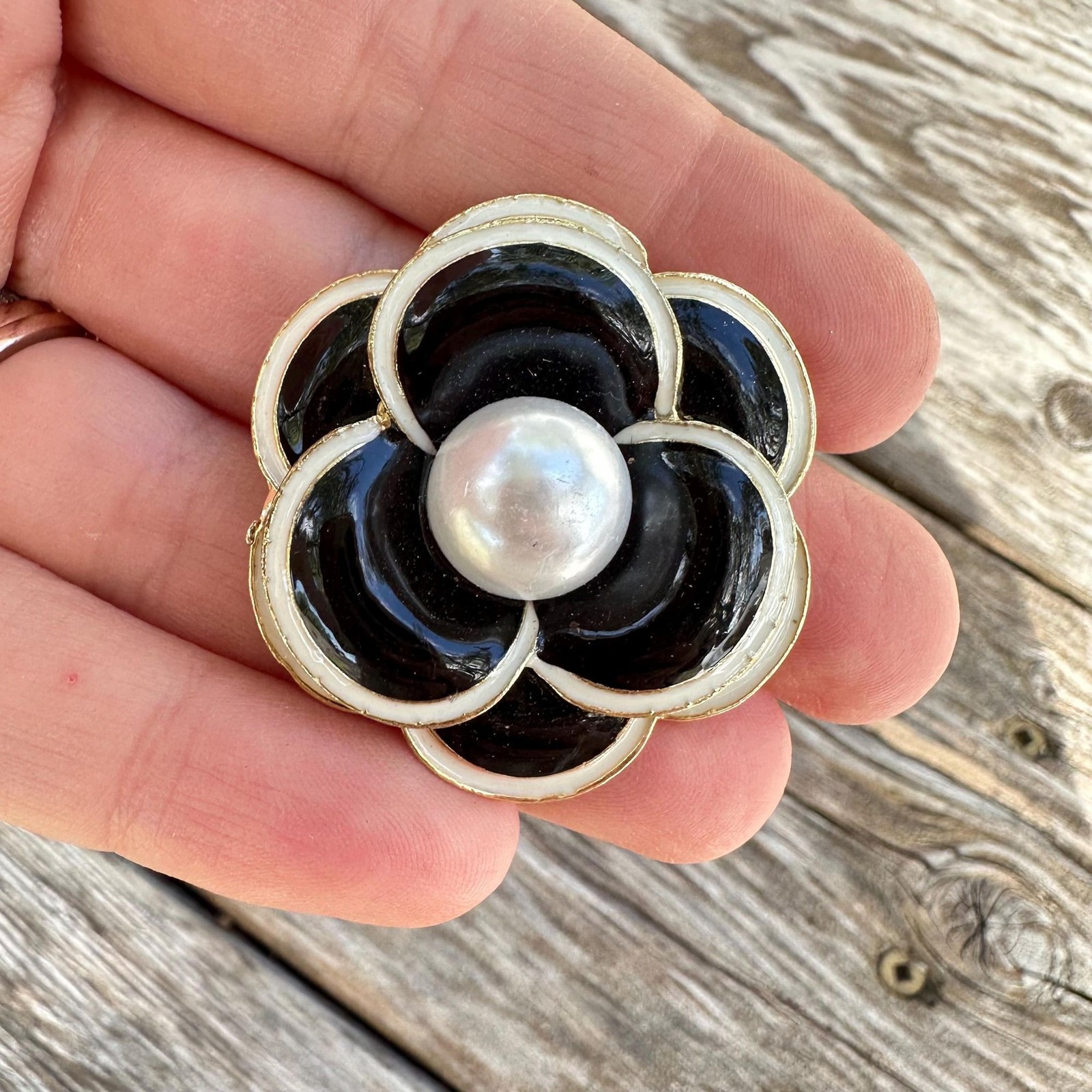 Vintage Jewelry Black Enamel Flower Brooch With Faux Pearl Pin