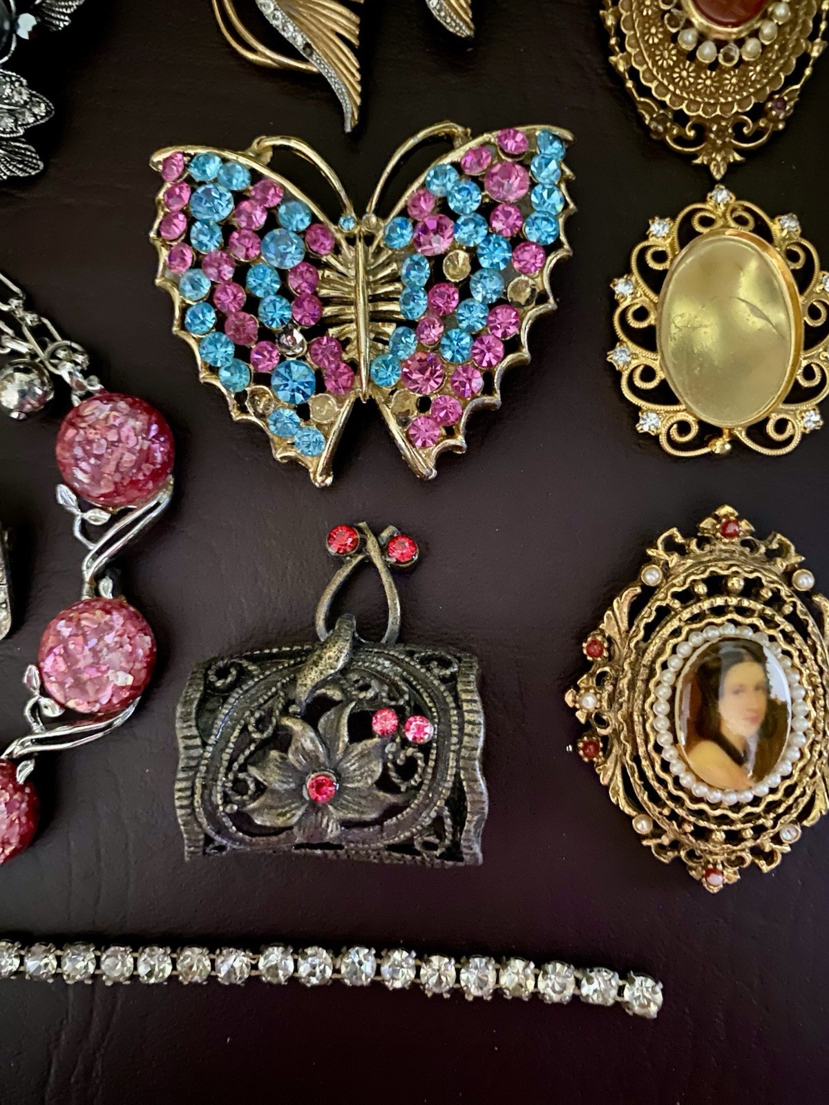Vtg REPAIR RESTORE Rhinestone Some Signed Brooch Necklace Bracelet Lot
