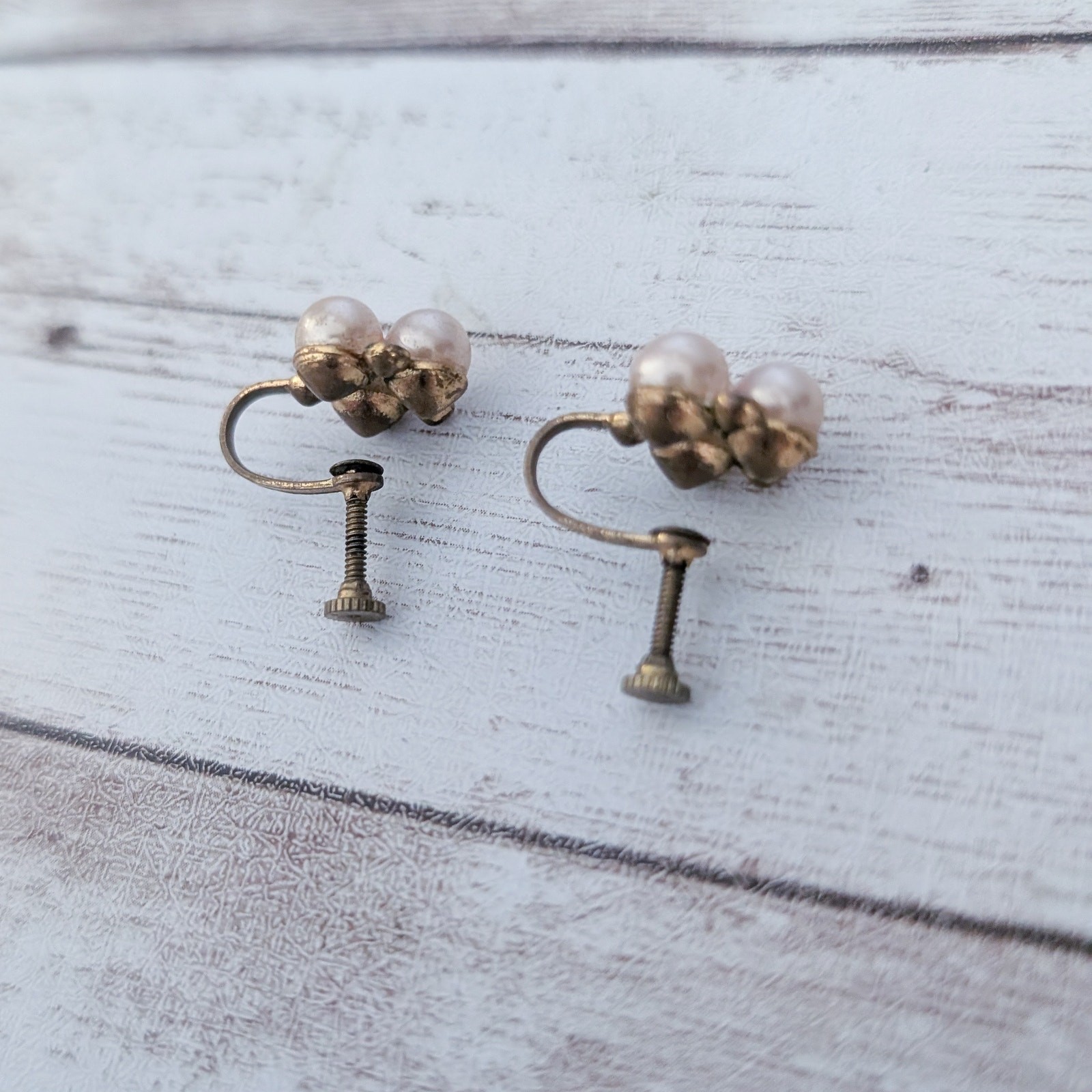 Vintage Screw Back Earrings Dainty Faux Pearl & Clear Gem Trio 0.5″