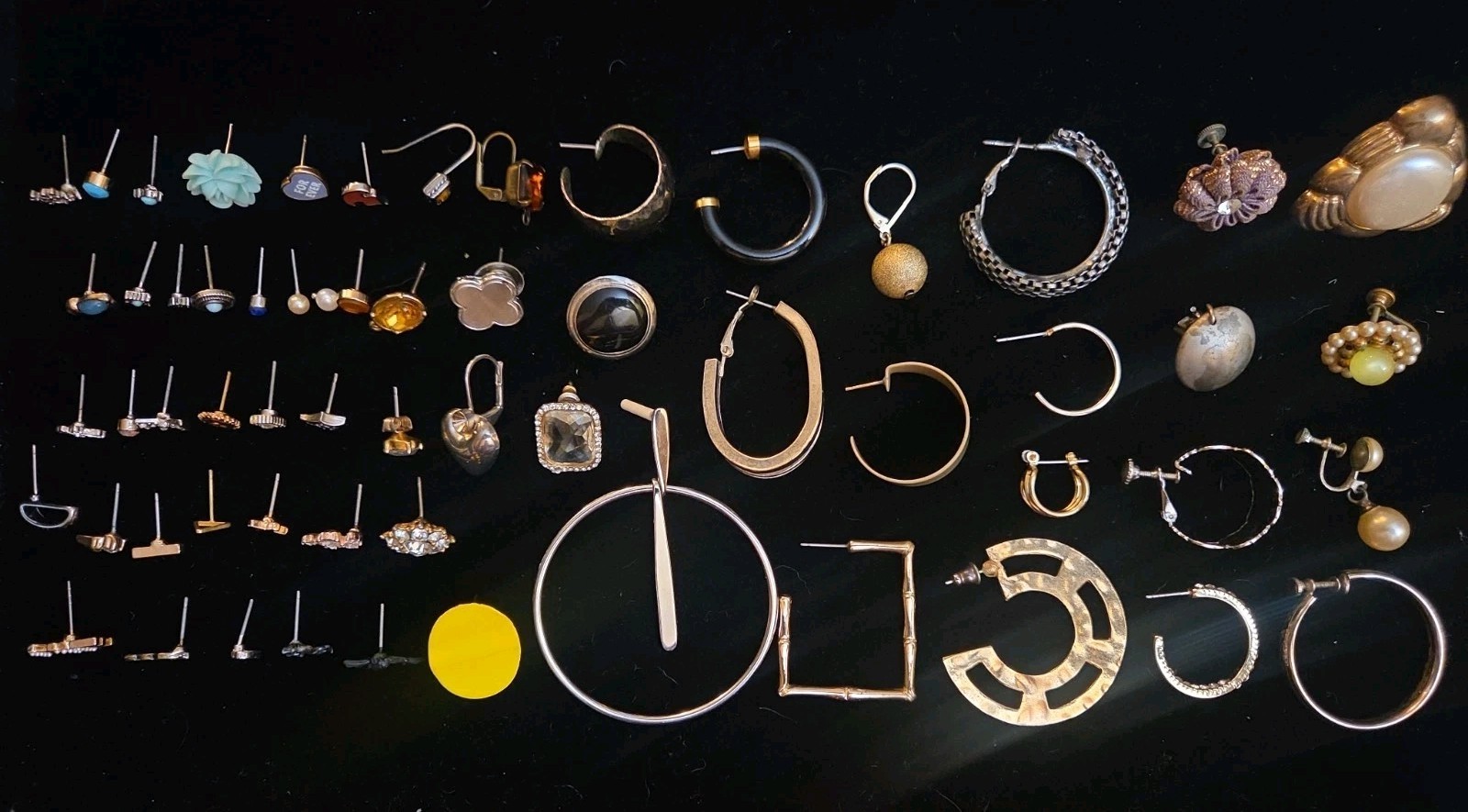 Lot Of Vintage Costume Jewelry Single Earrings Clip On Pierced Craft