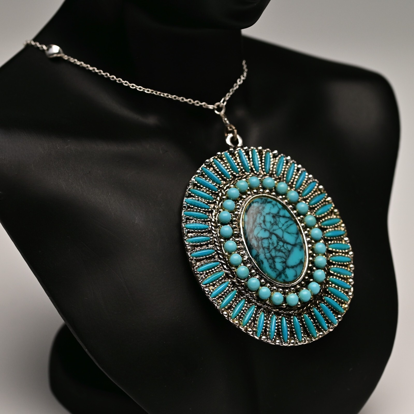 Original Vintage Native Silver Faux Turquoise Gemstone Pendant Estate Necklace