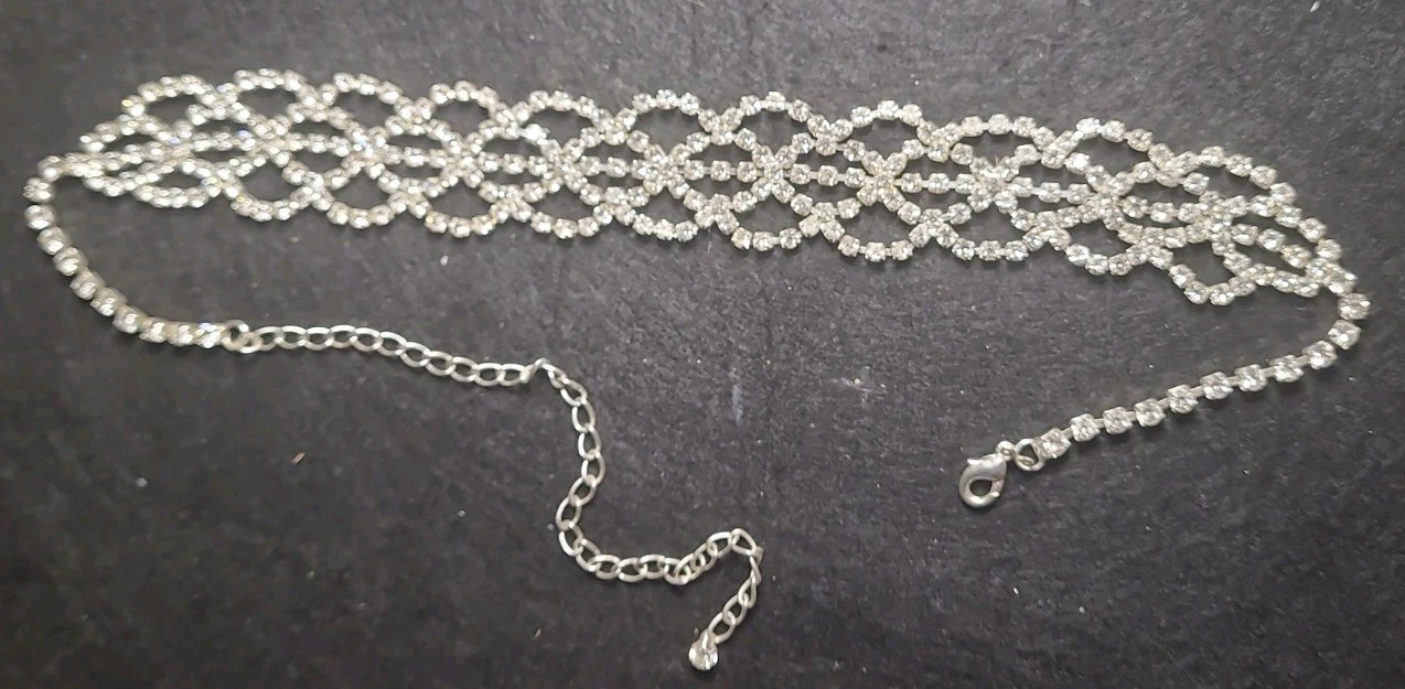 Vintage Rhinestone Necklace