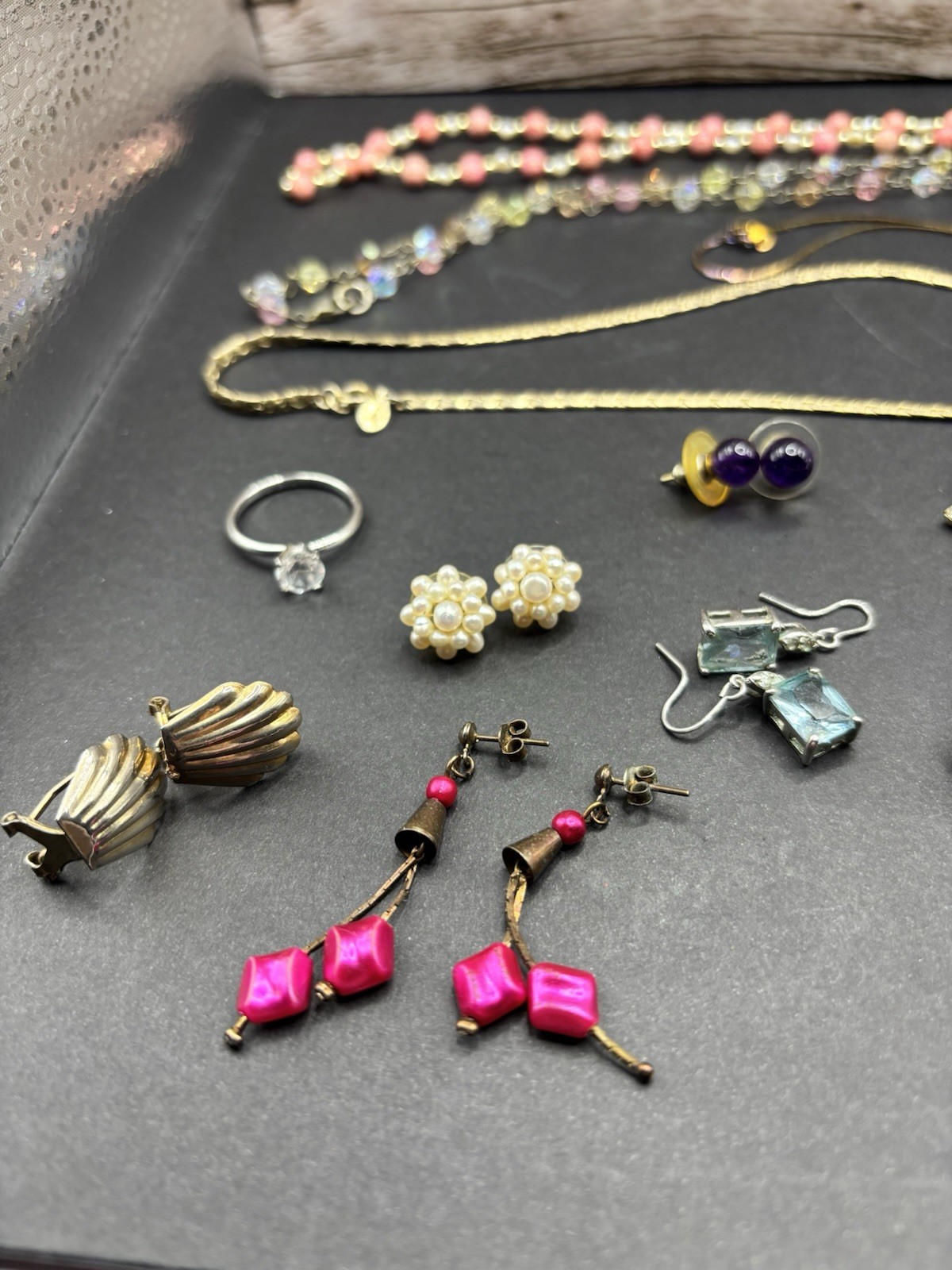 Costume Jewelry 20 Pieces Estate All Wearable Vintage Some Tarnish Earrings Etc