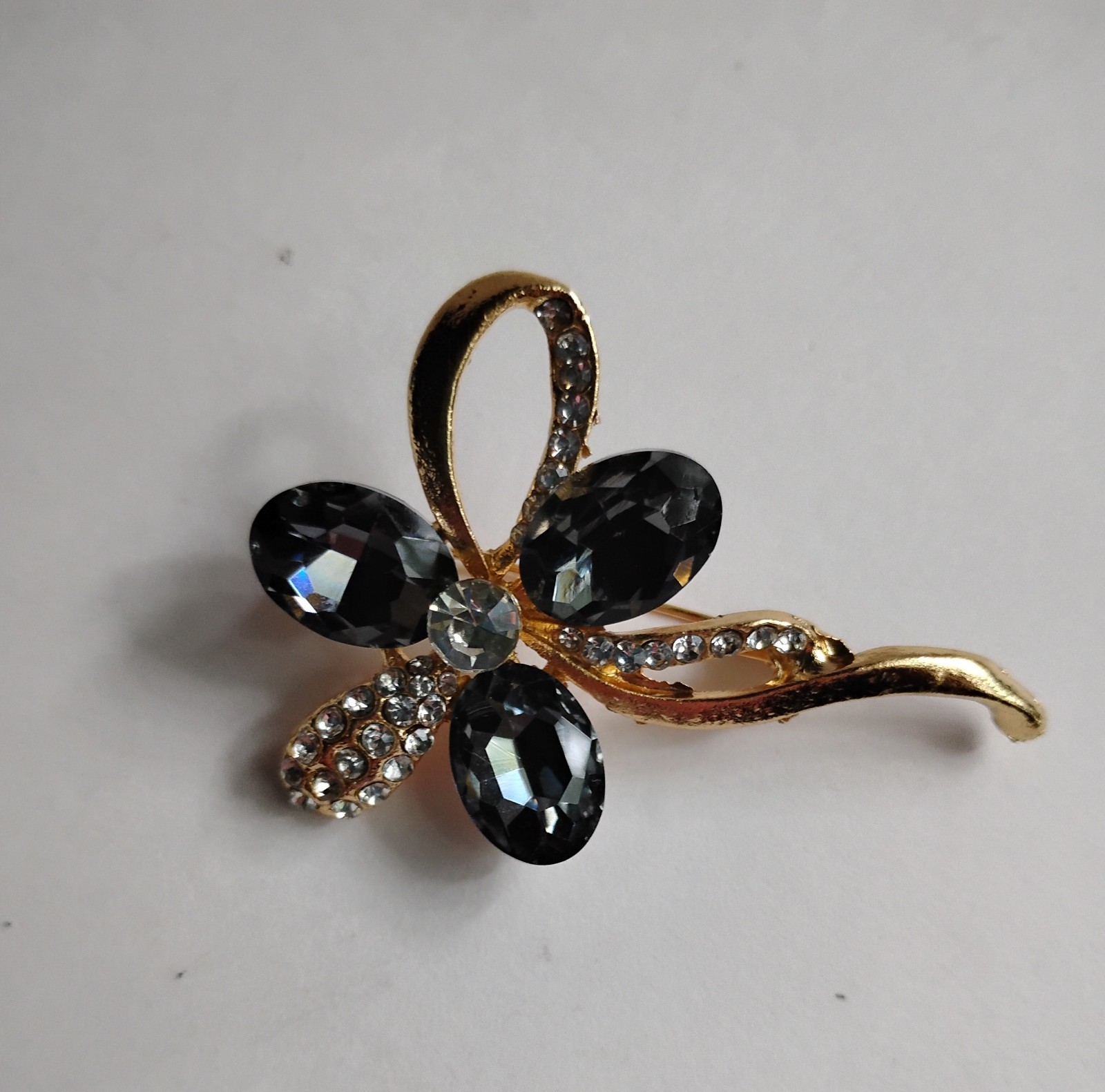 Black Emo Flower Brooch | Sparkling Goth Jewelry | High End Classy Dark…