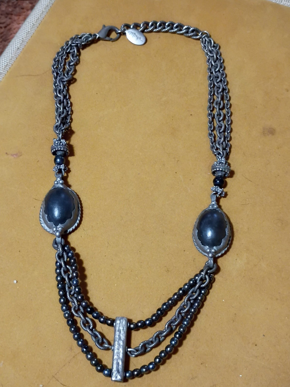 MAYA SIGNED DESIGNER layered vintage original NECKLACE Silvertone