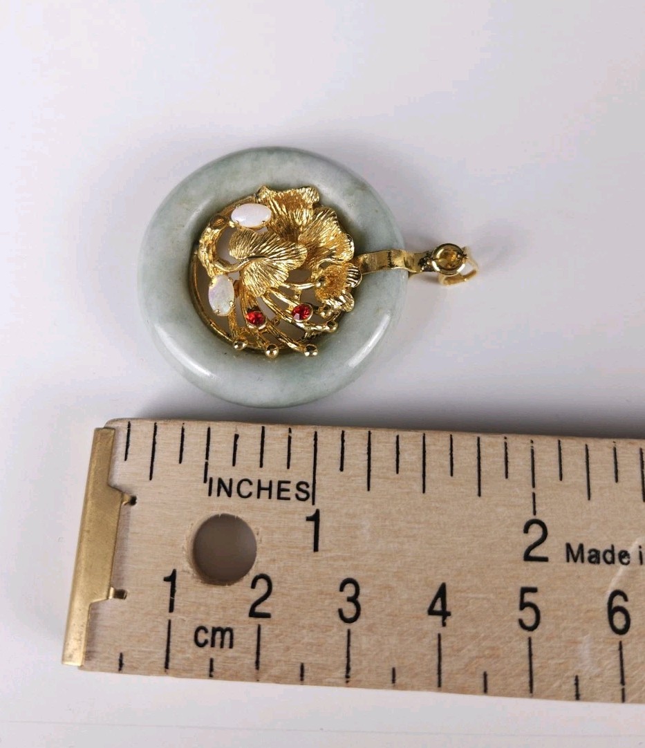 7mm Natural Jade Round Circular Goldtone Pendant