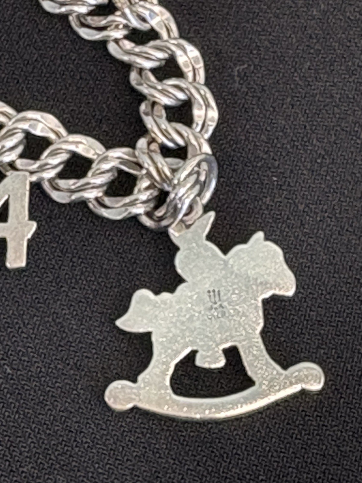 Vtg James Avery Double Curb Bracelet w/3 Rare Retired Giraffe/Sun/Rabbit