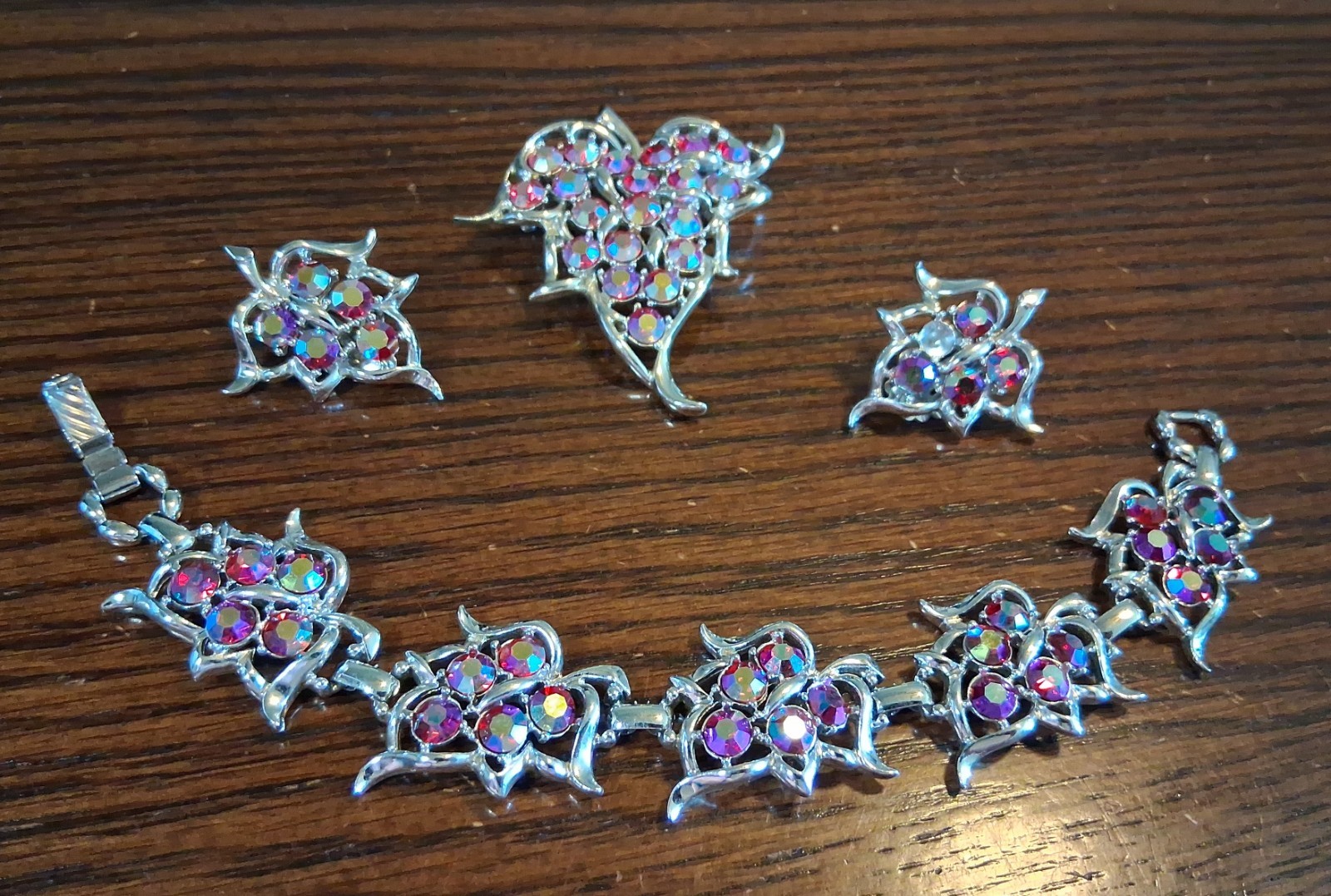 Vintage Sarah Coventry “Dazzling Aurora” Full Set Minor Flaws See Pics/Descript