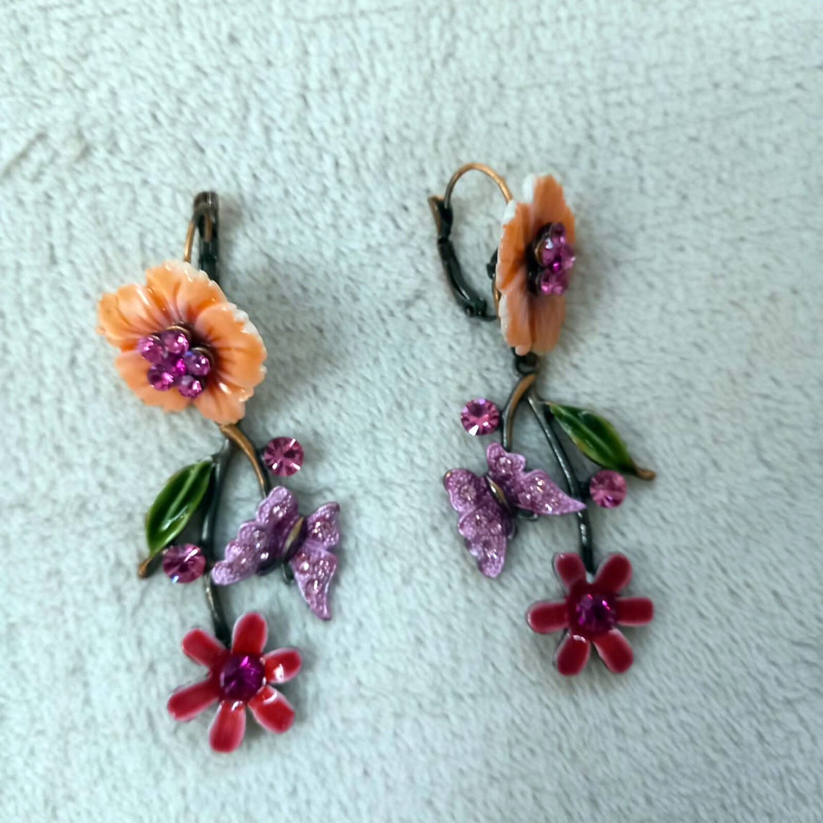 Women’s Necklace With Earring Bird on a Branch Flower on Copper Band