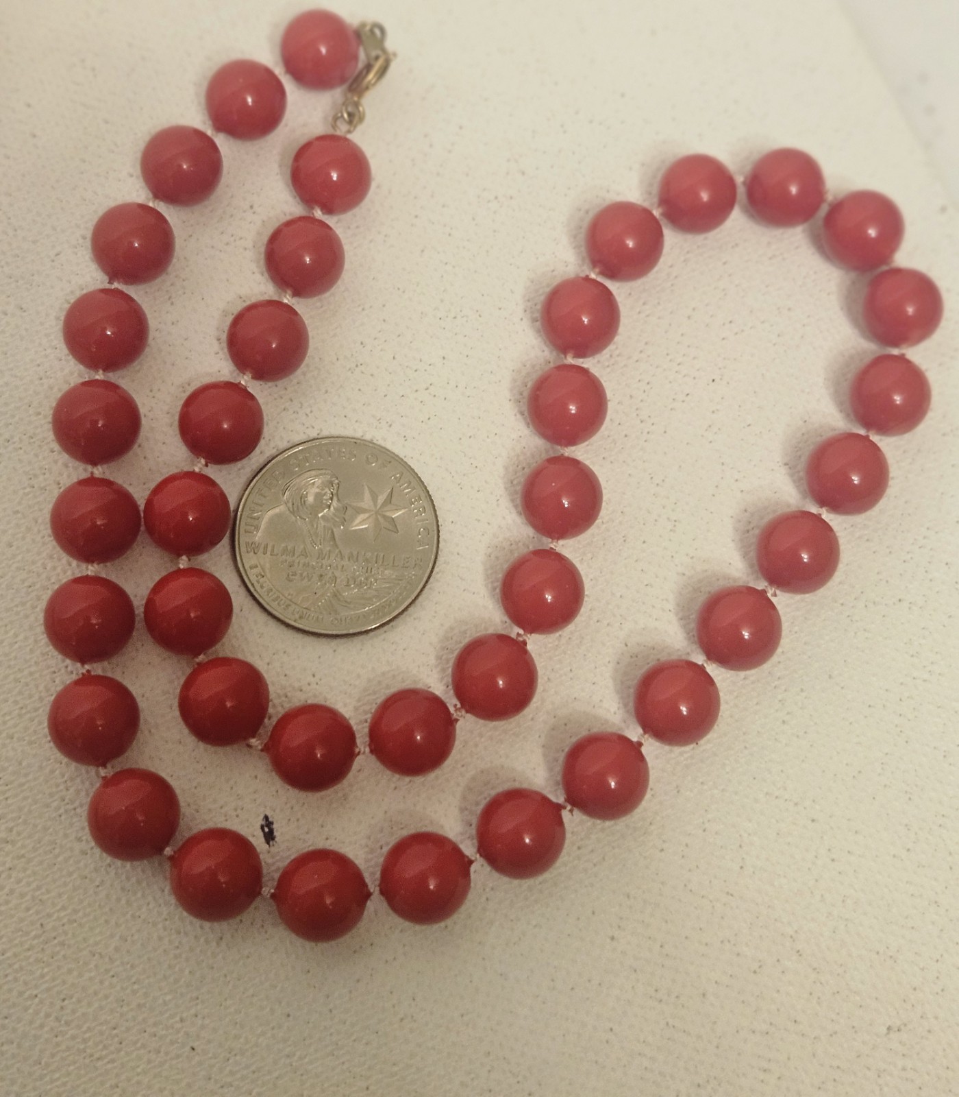 LOT OF 5 RED NECKLACES ASSORTED SIZES VINTAGE