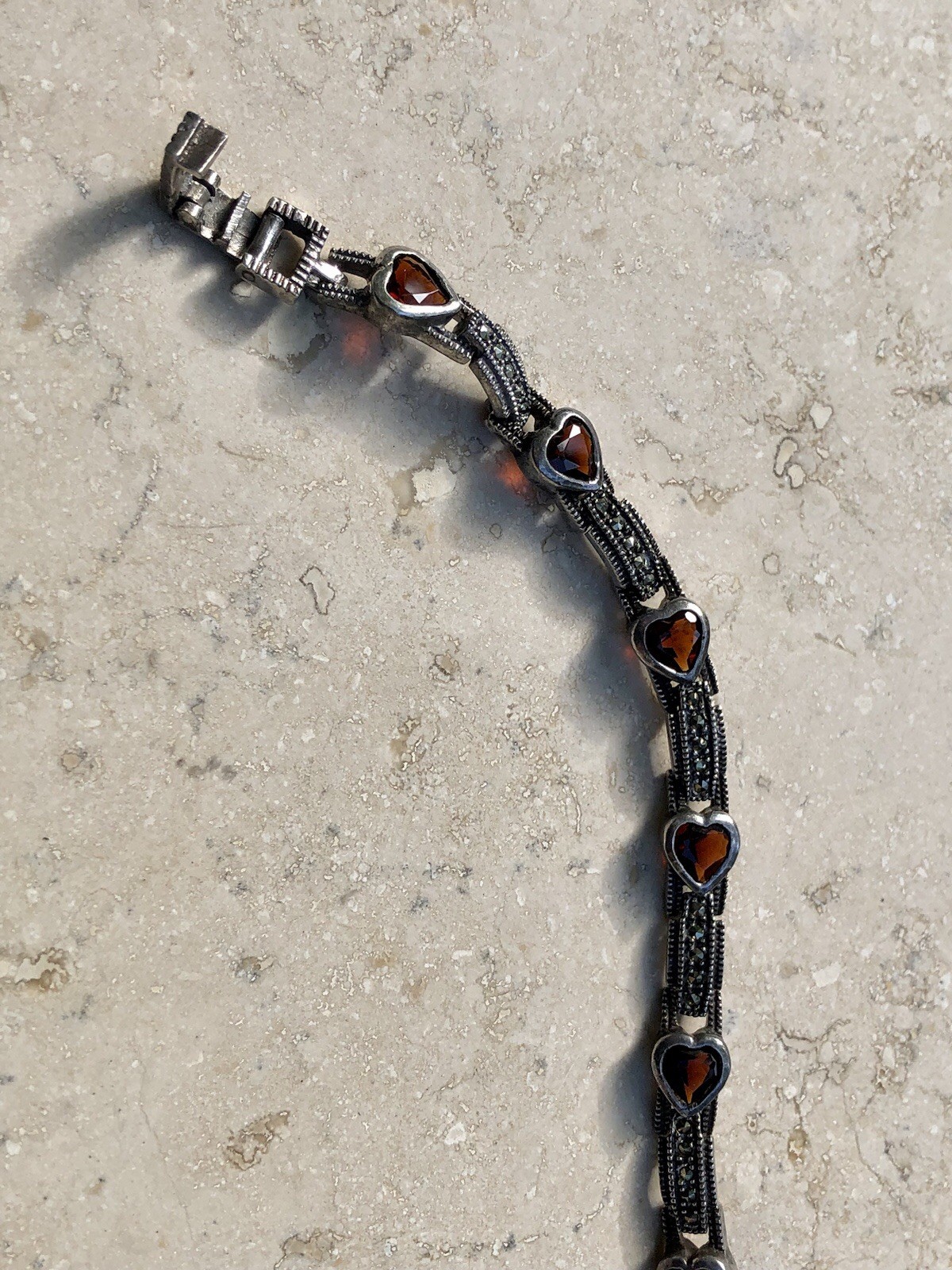 ❤️✨Genuine VINTAGE STERLING SILVER MARCASITE GARNET HEART ESTATE Tennis Bracelet