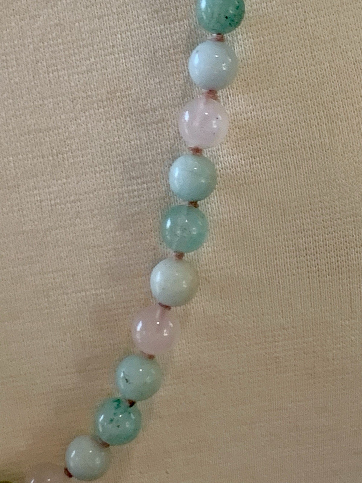 Vtg Multi Color Natural Jade 8mm Beaded(88 Beads) Hand Knotted Necklace. 34” L