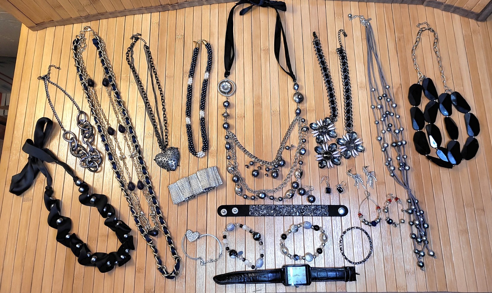 Vintage to Now Jewelry Lot of 20 Estate Sale Mixed Untested And Unsearched
